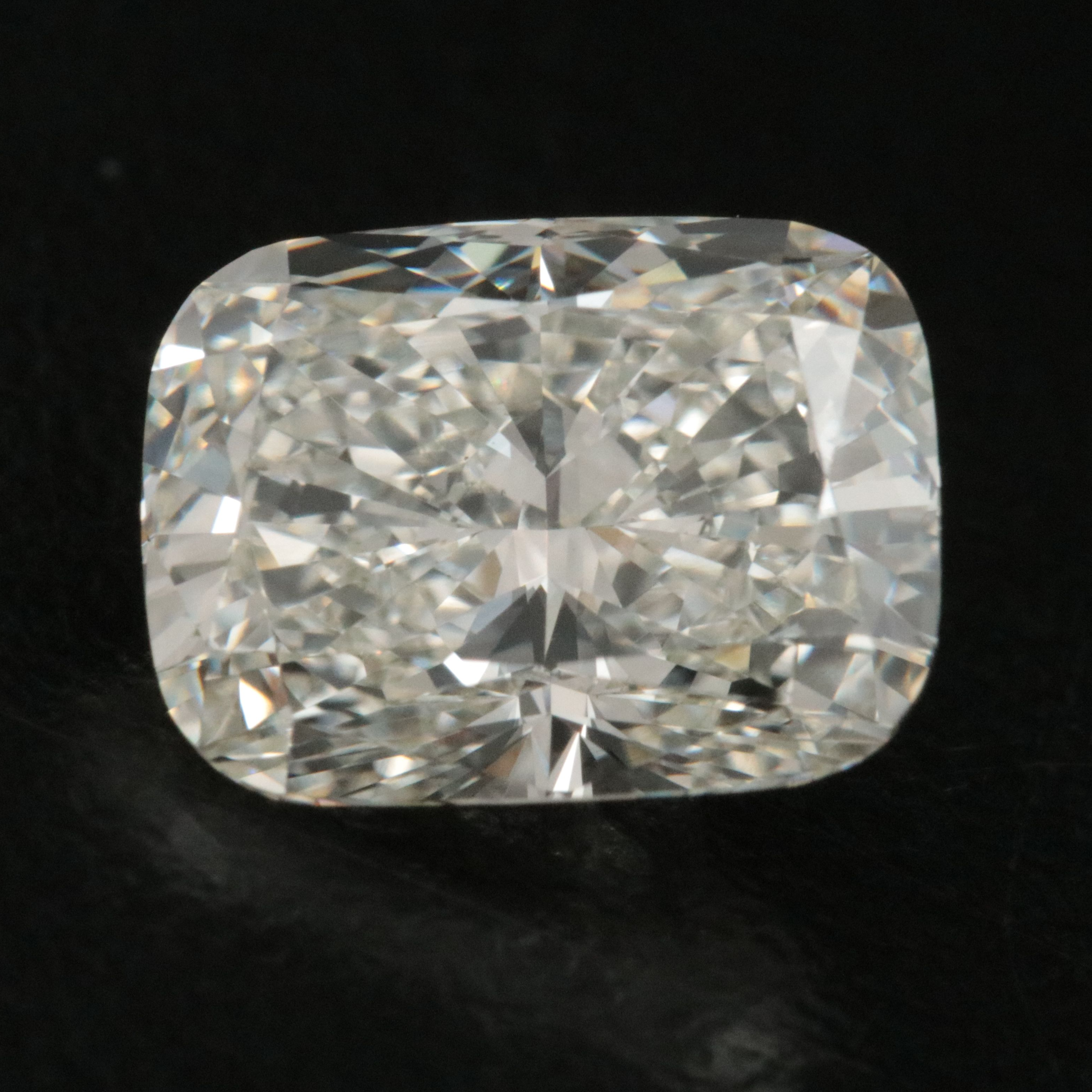 Loose 3.08 CT Lab Grown Diamond with IGI Report