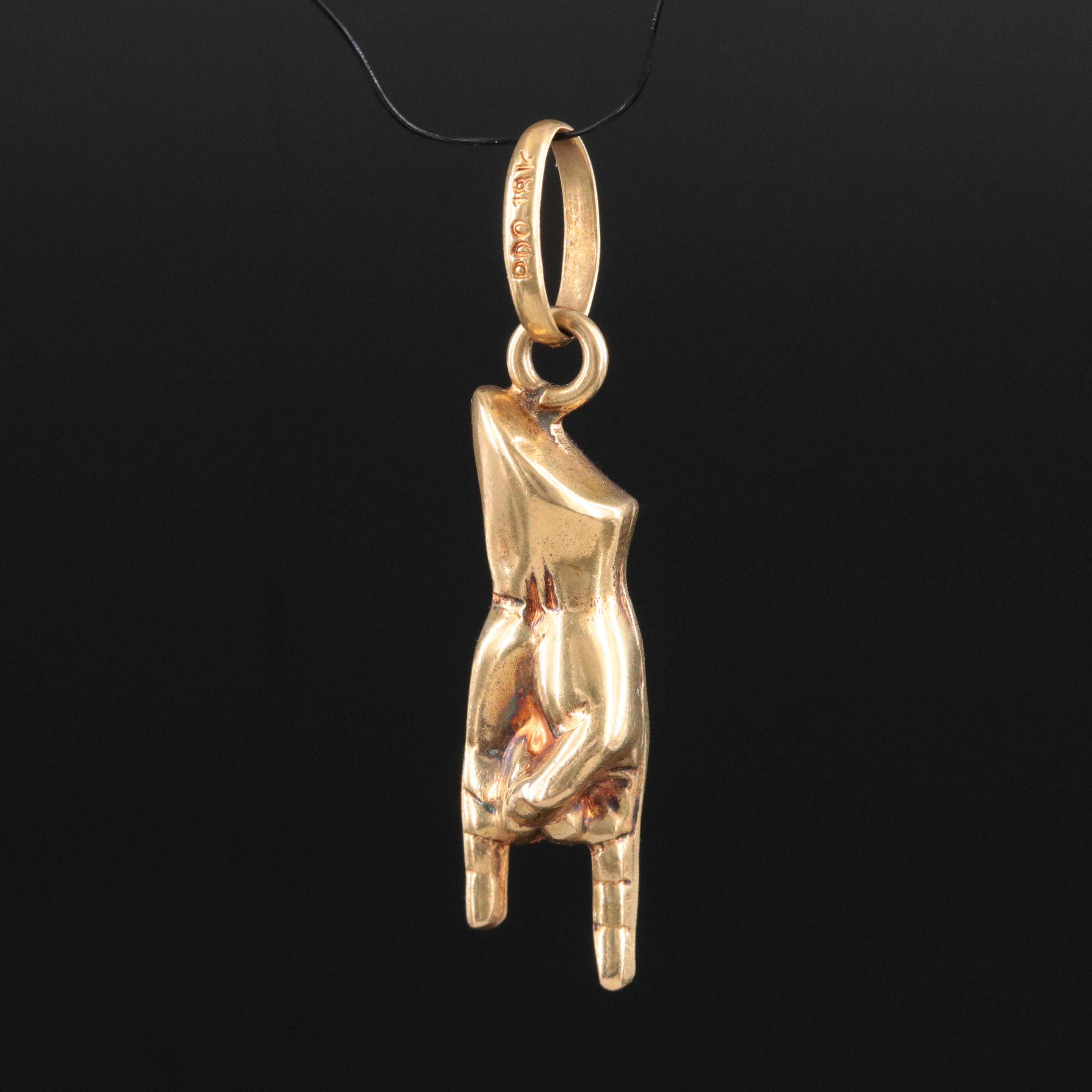 Italian 18K Le Corna "Sign of the Horns" Charm Pendant