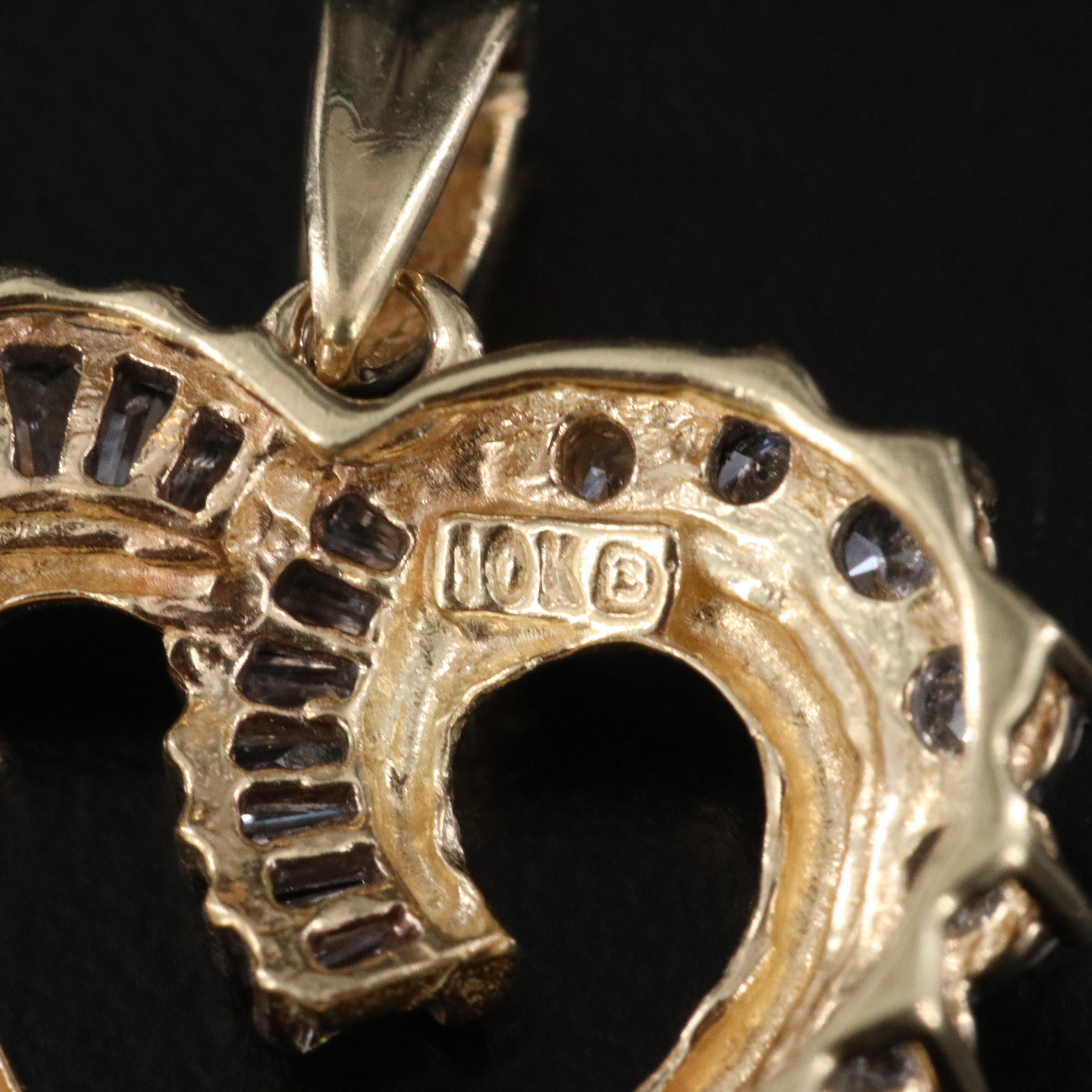 10K 1.00 CTW Diamond Heart Pendant