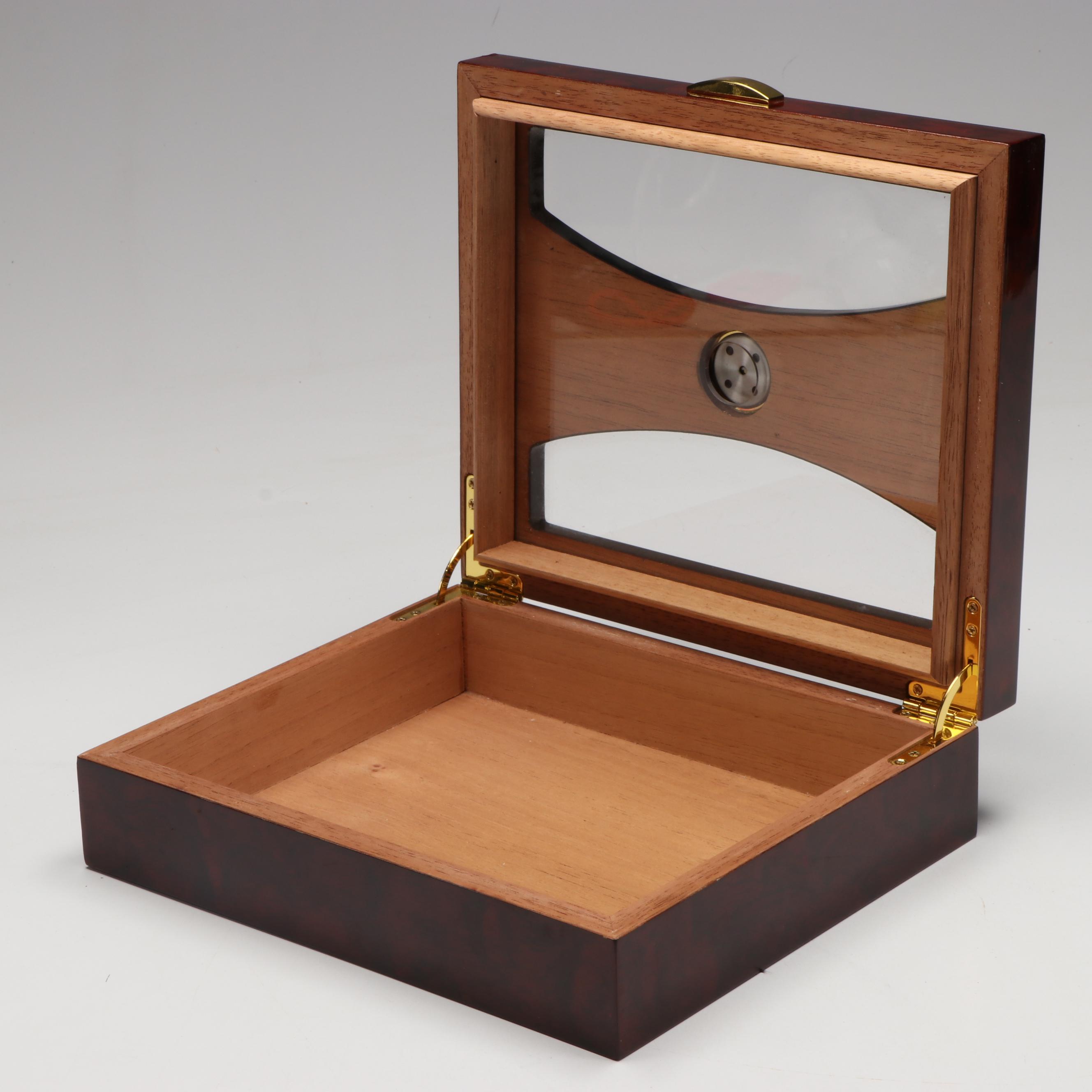 Woodronic Mahogany Finish Wood Buckler Cigar Humidor