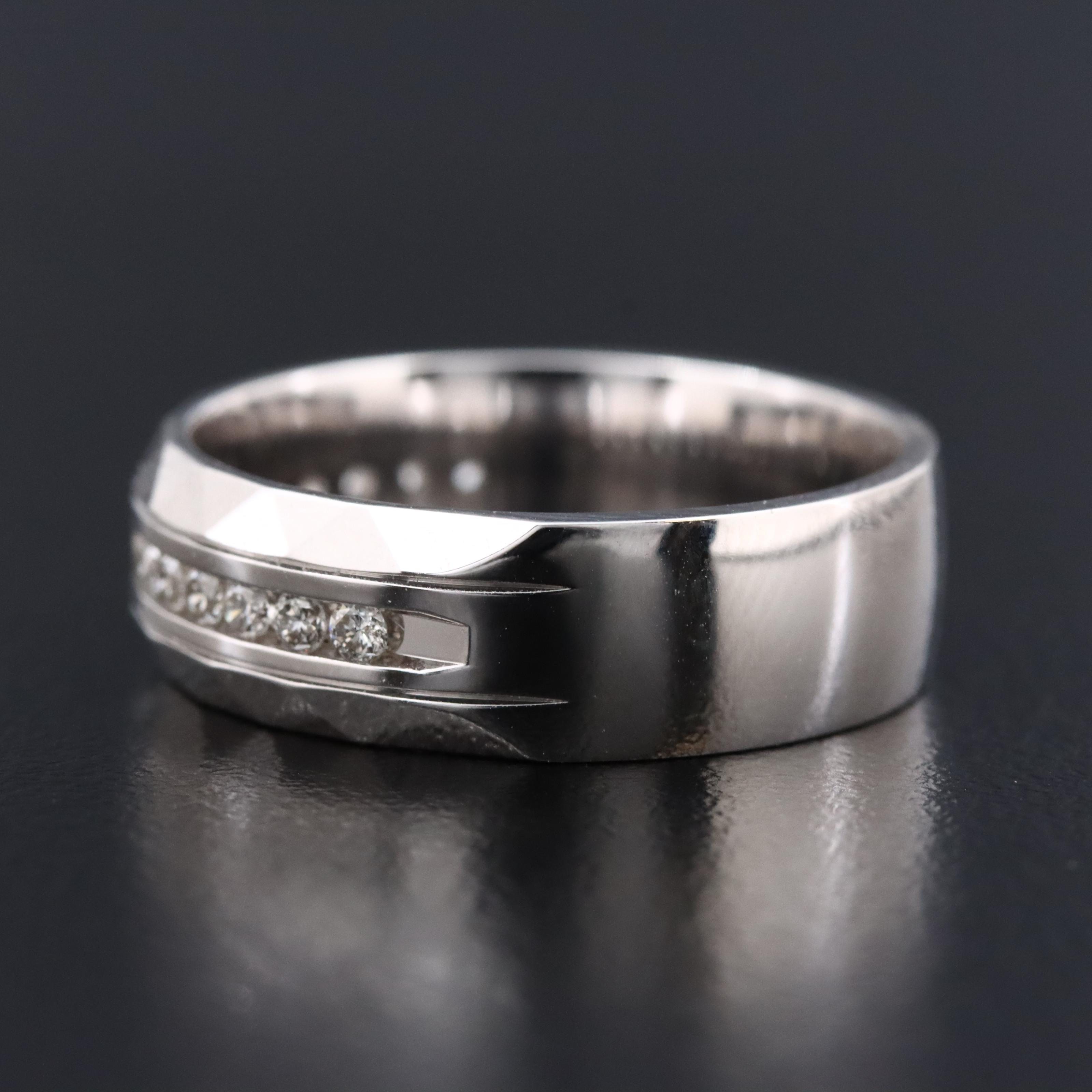 14K 0.23 CTW Diamond Faceted Band