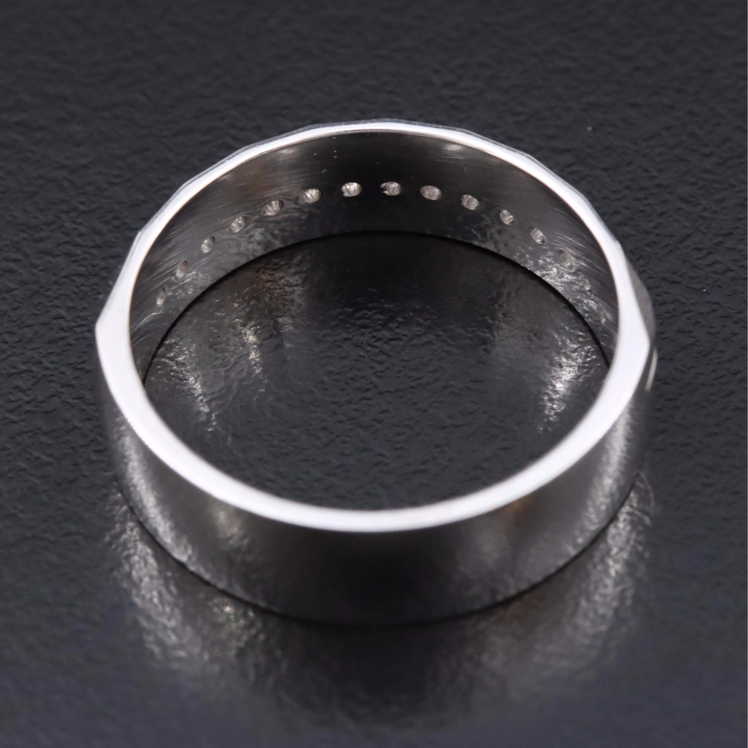 14K 0.23 CTW Diamond Faceted Band