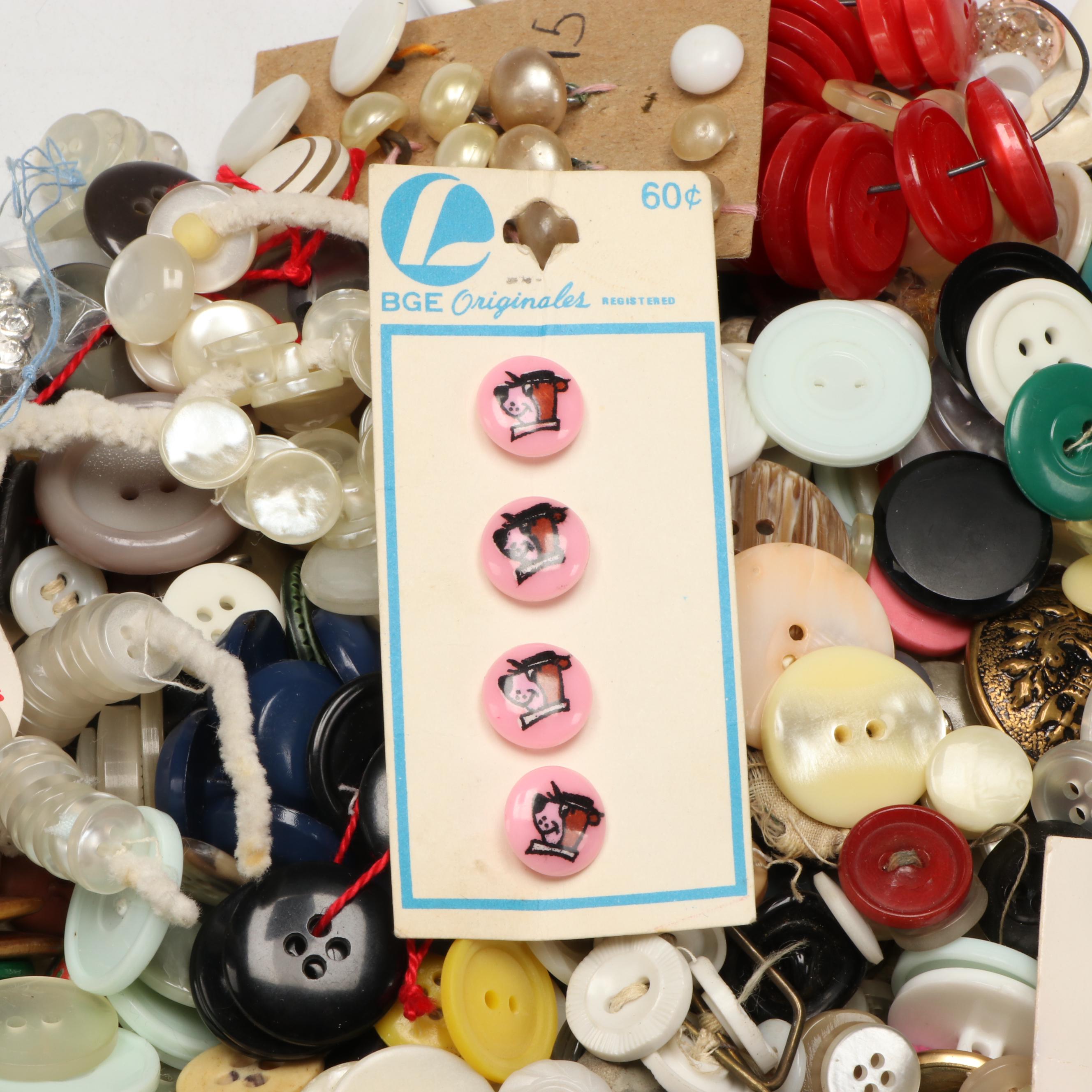 La Moda, BGE Originals, and More Assorted Buttons