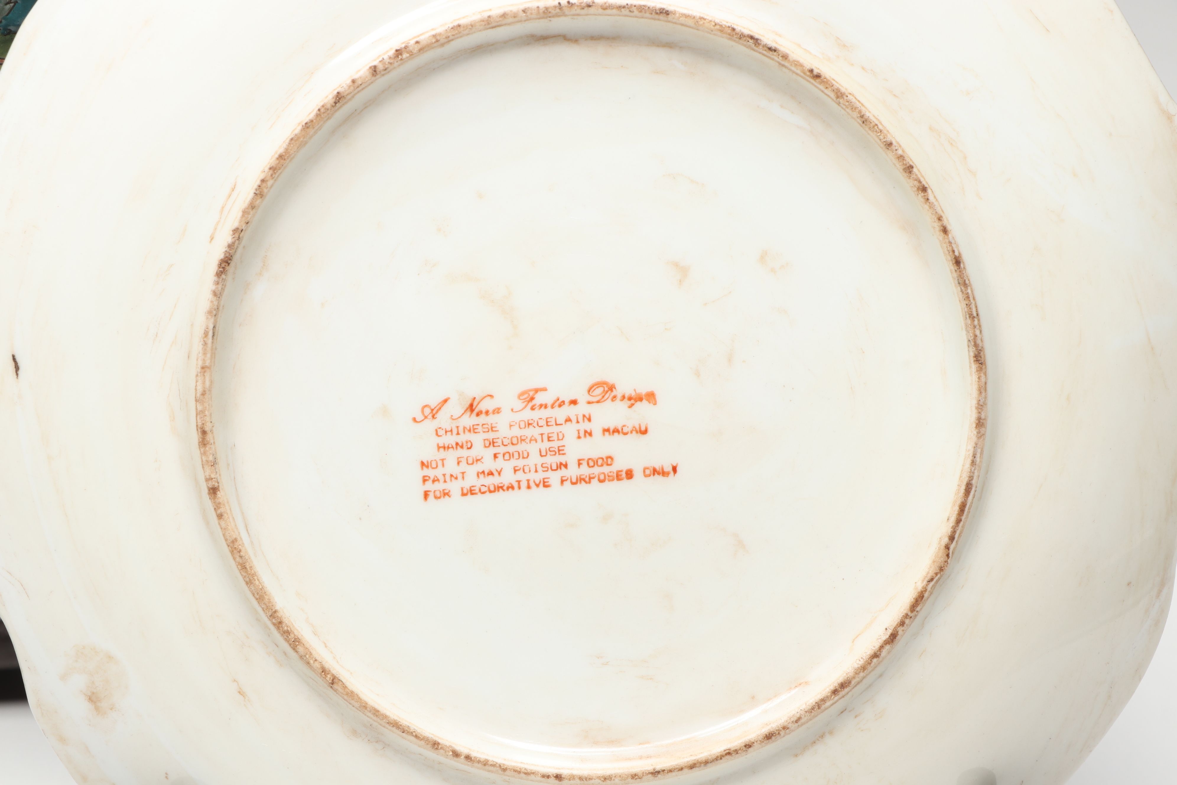 Chinese Heygill Porcelain Ginger Jar, Nora Fenton Porcelain Plate and More Décor