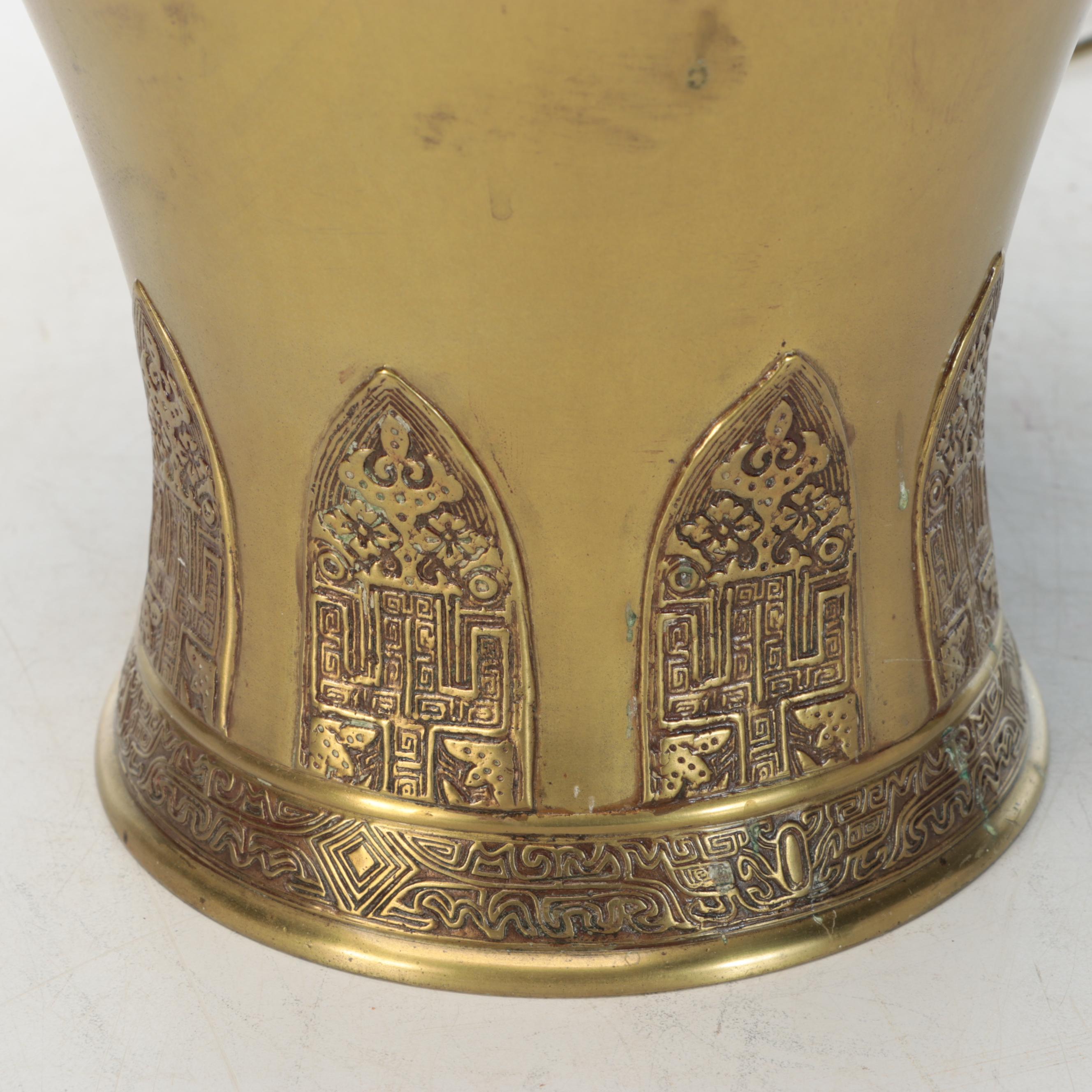 Bas-Relief Brass Two Dragons Table Lamp with Calcite Finial