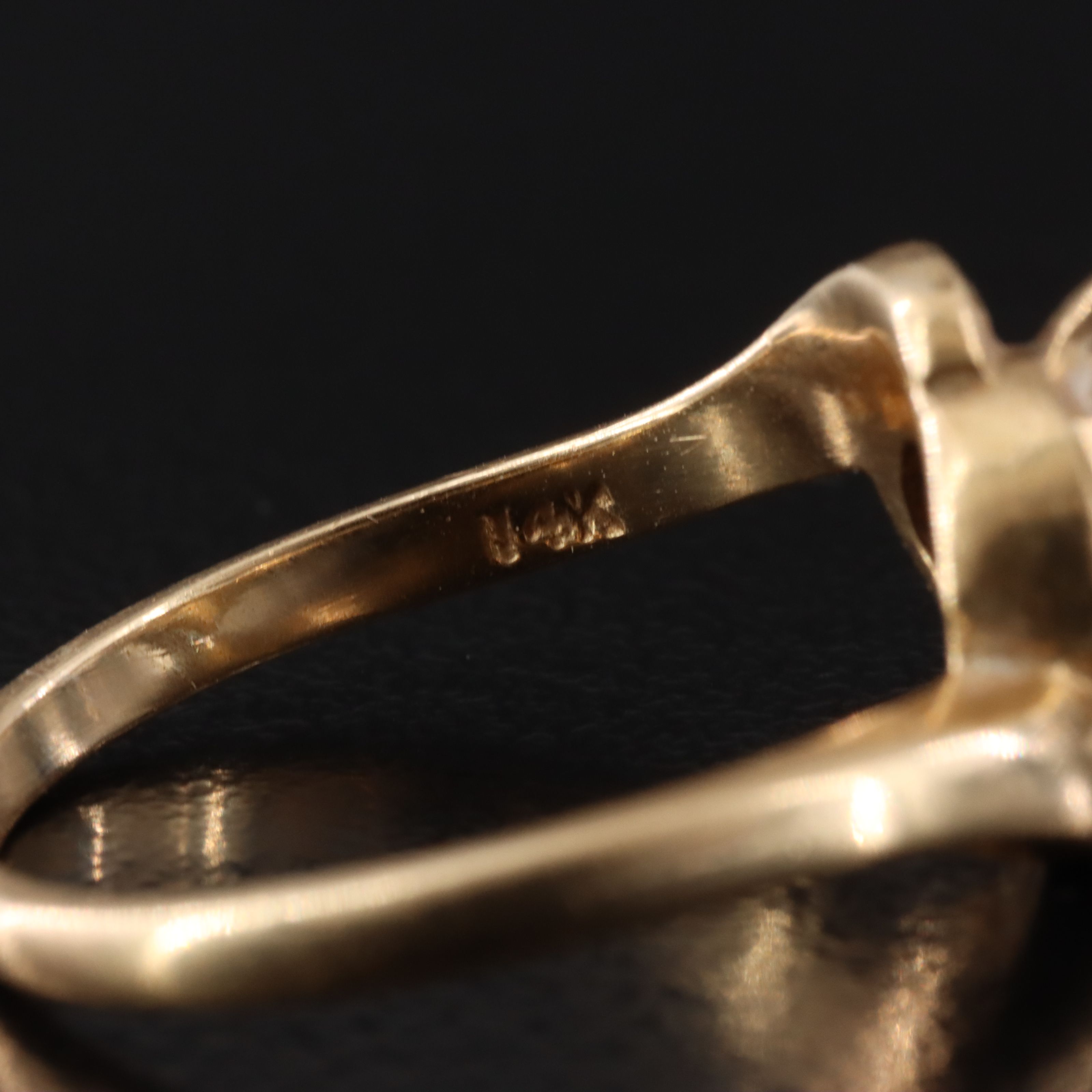 14K Open Mount Ring