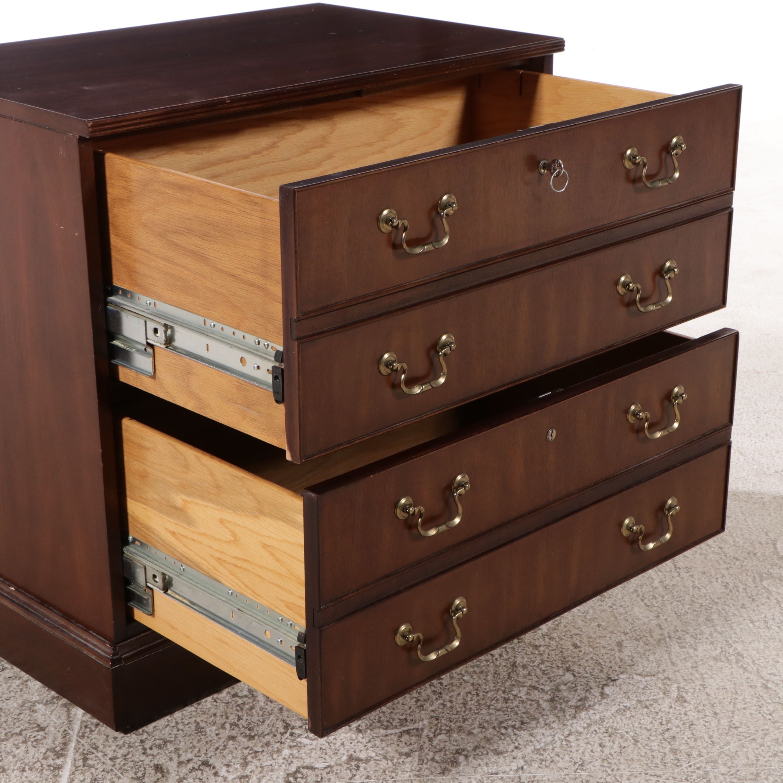 Pair of National Mt. Airy Traditional Style Mahogany Three-Drawer Chests