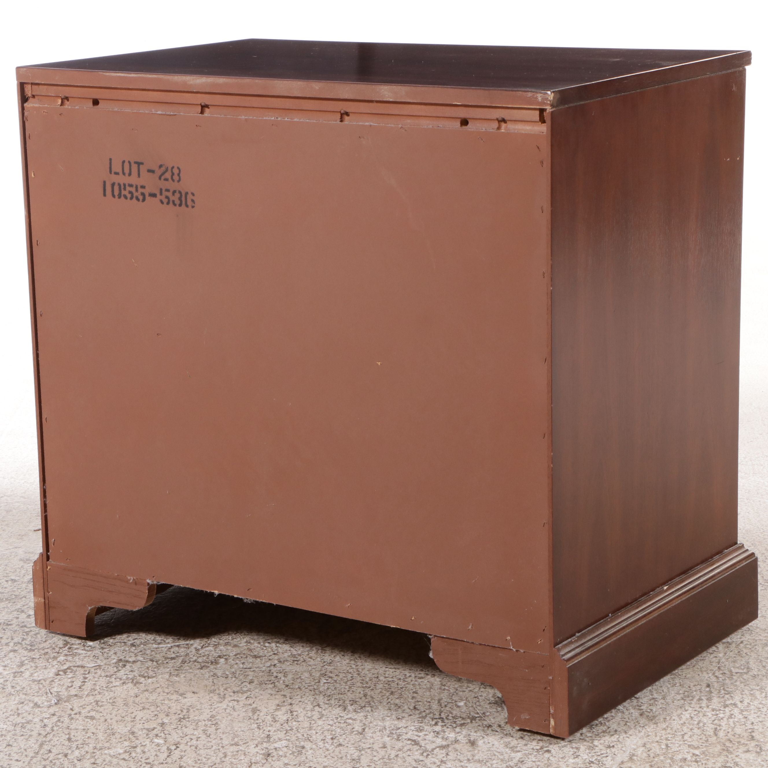 Pair of National Mt. Airy Traditional Style Mahogany Three-Drawer Chests