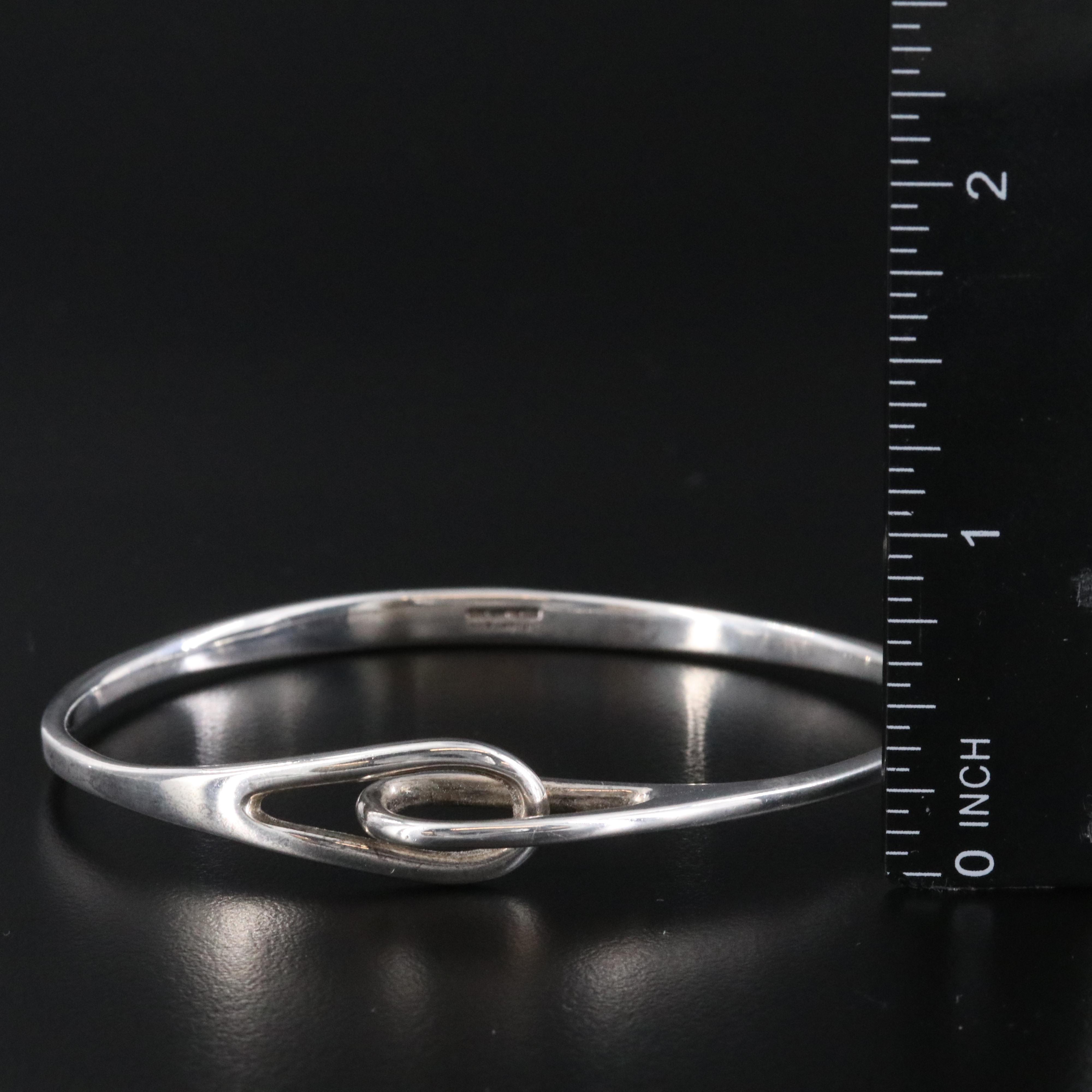 Tiffany & Co. Interlocking Double Loops Sterling Bangle Bracelet