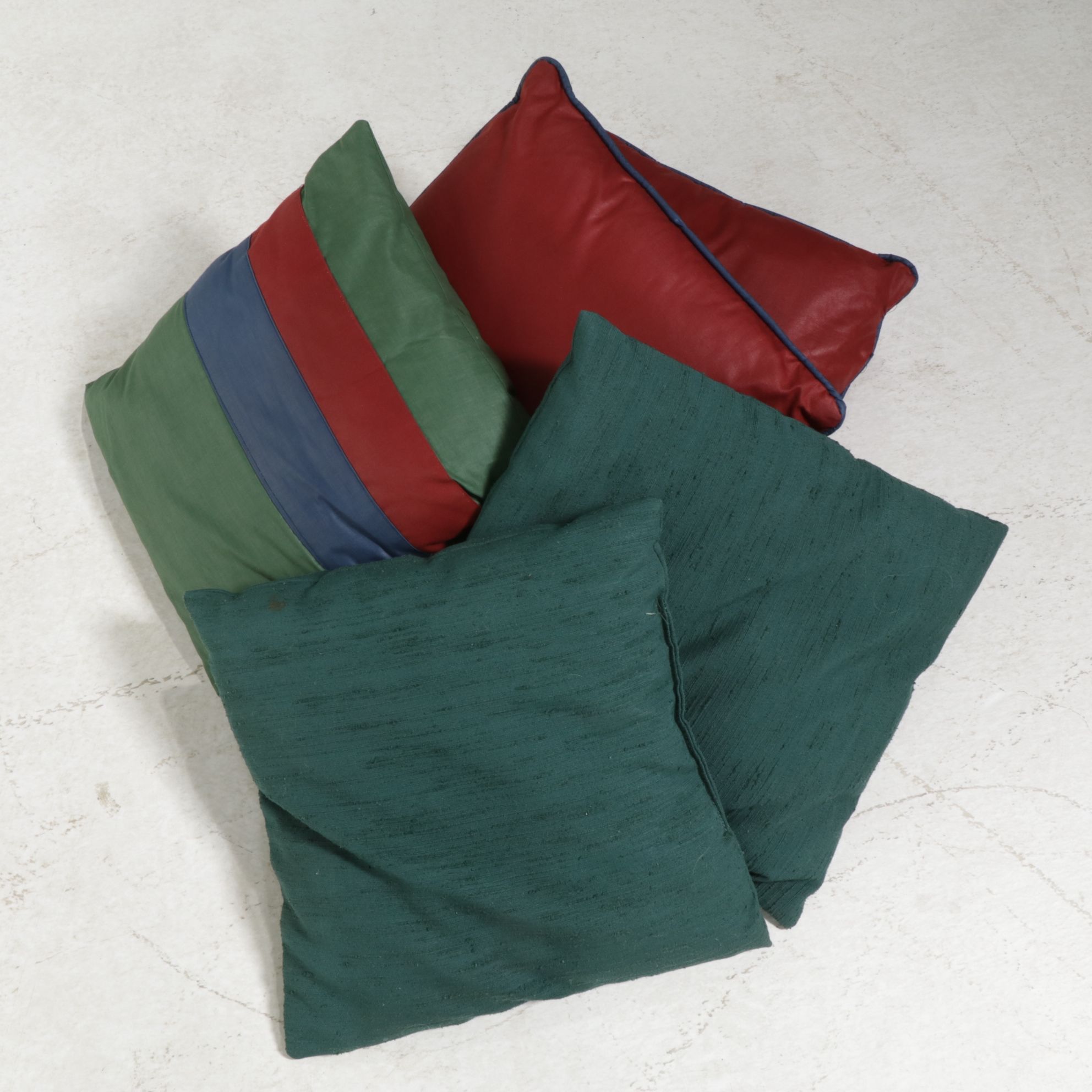 Sterns & Foster Upholstered Sleeper Sofa, Late 20th Century