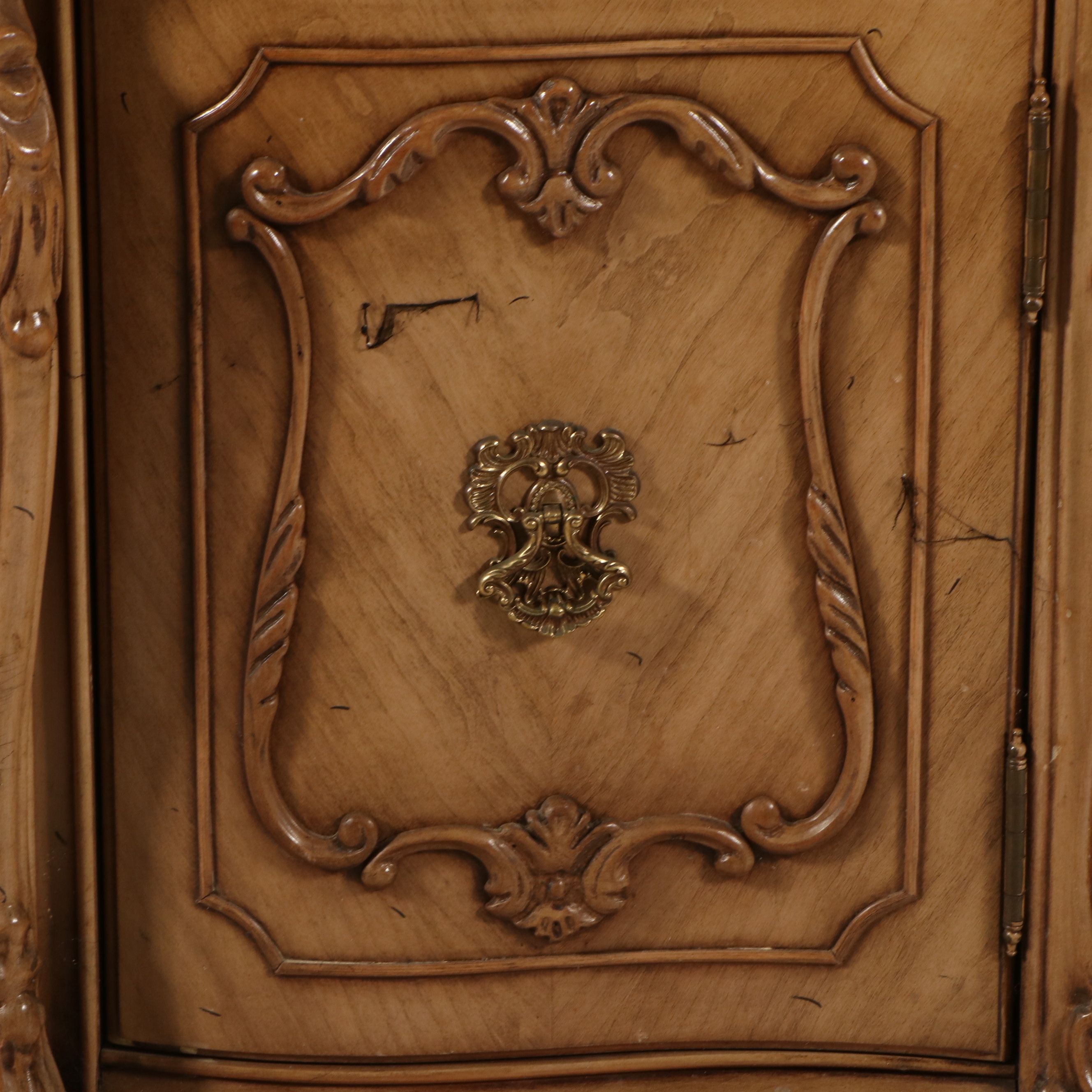 Union Furniture Baroque Style Bleached Walnut China Cabinet