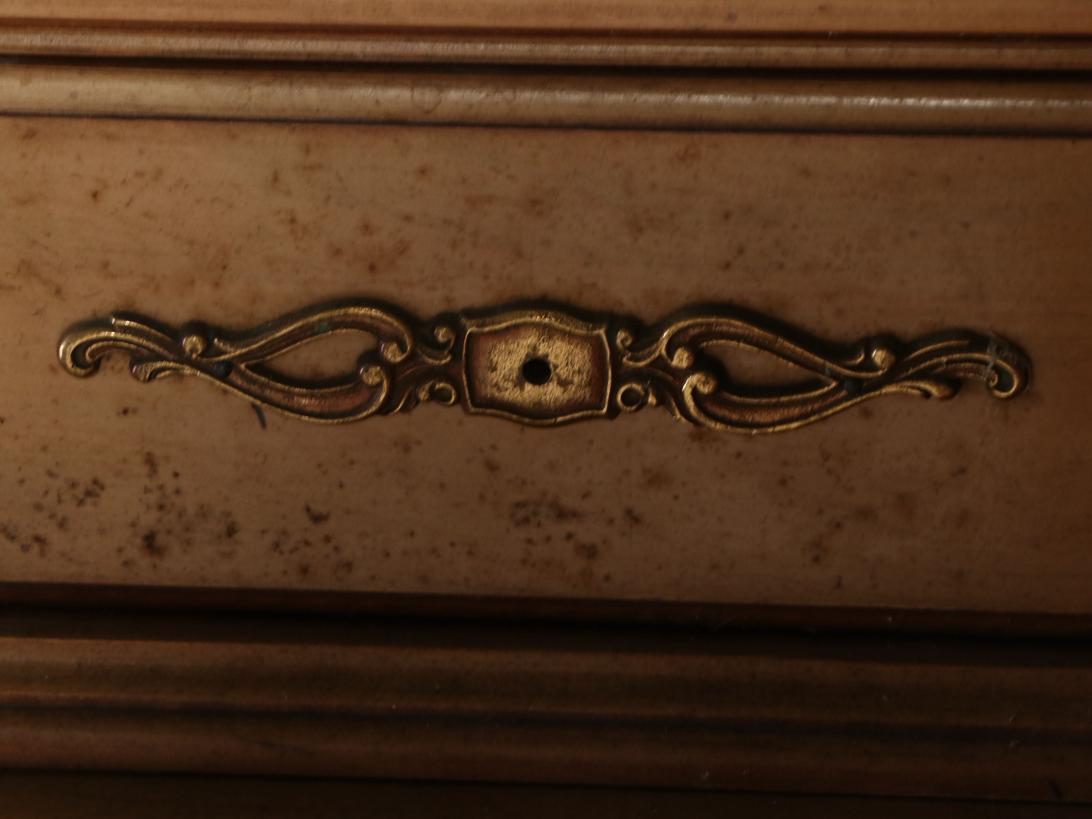 Union Furniture Baroque Style Bleached Walnut China Cabinet