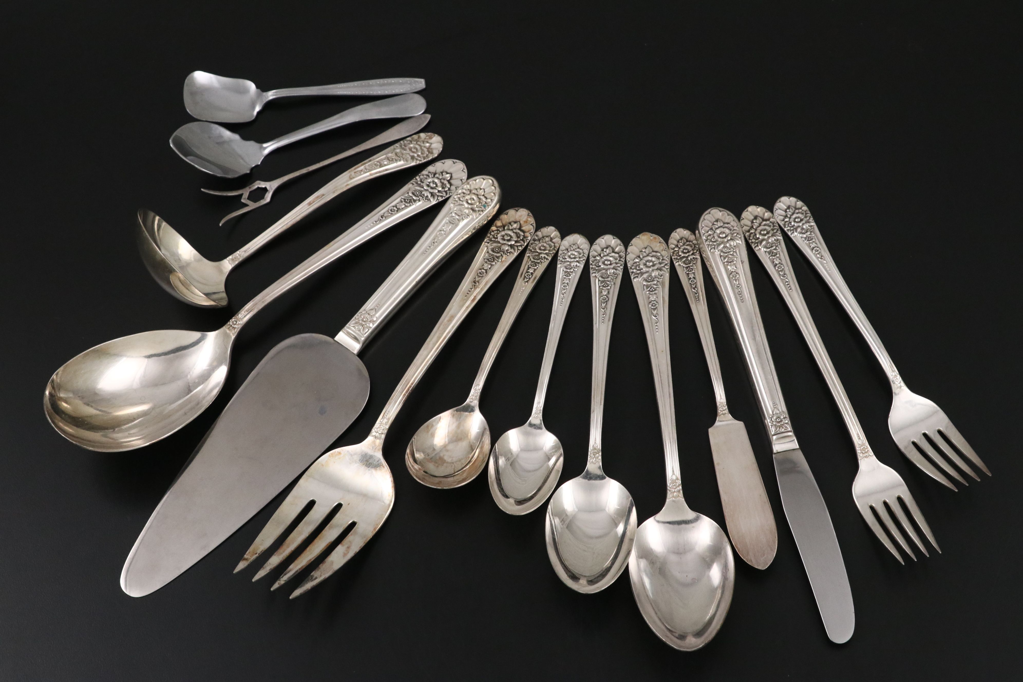 William Rogers "Jubilee" Silver Plate Flatware with Case, 20th Century