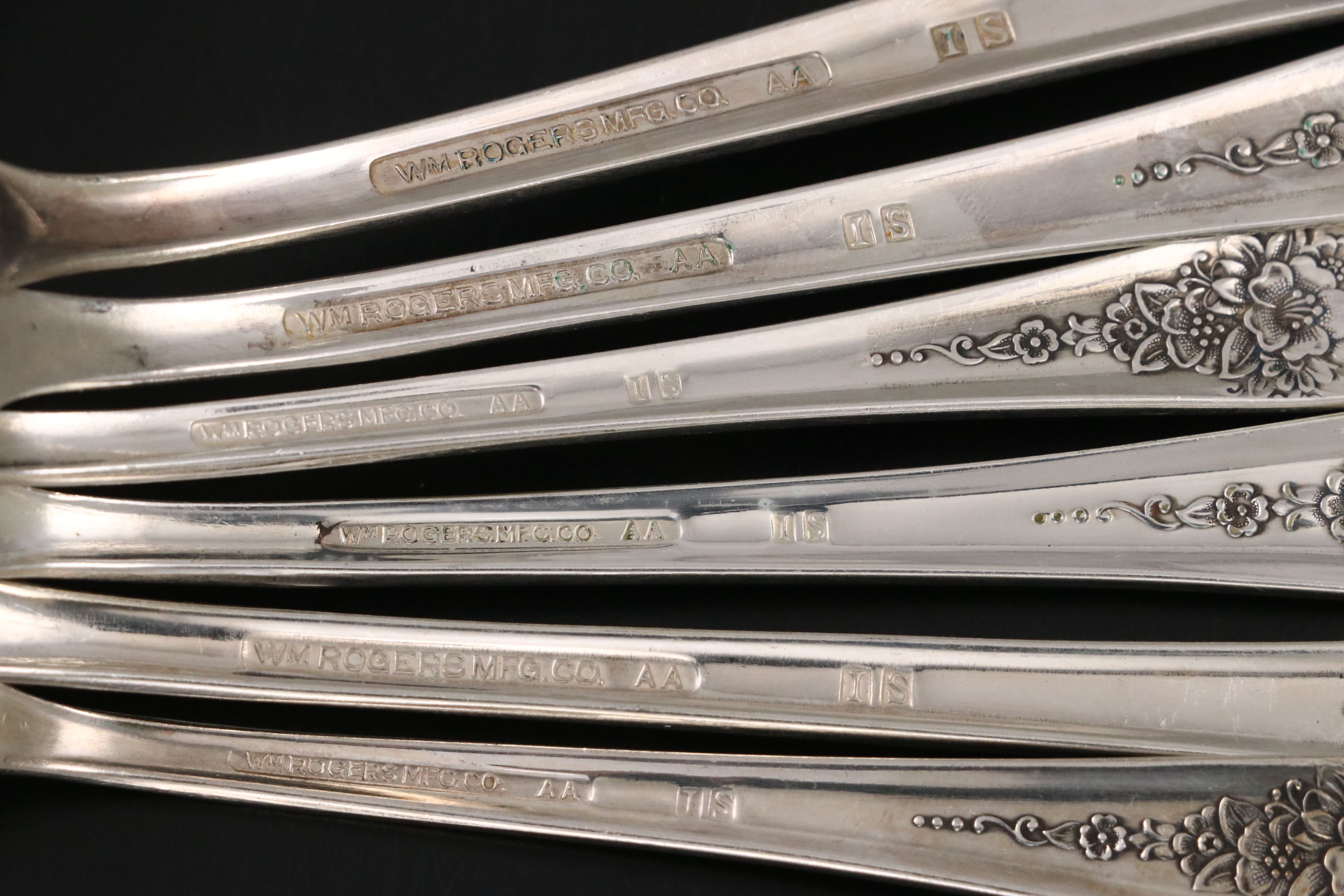 William Rogers "Jubilee" Silver Plate Flatware with Case, 20th Century