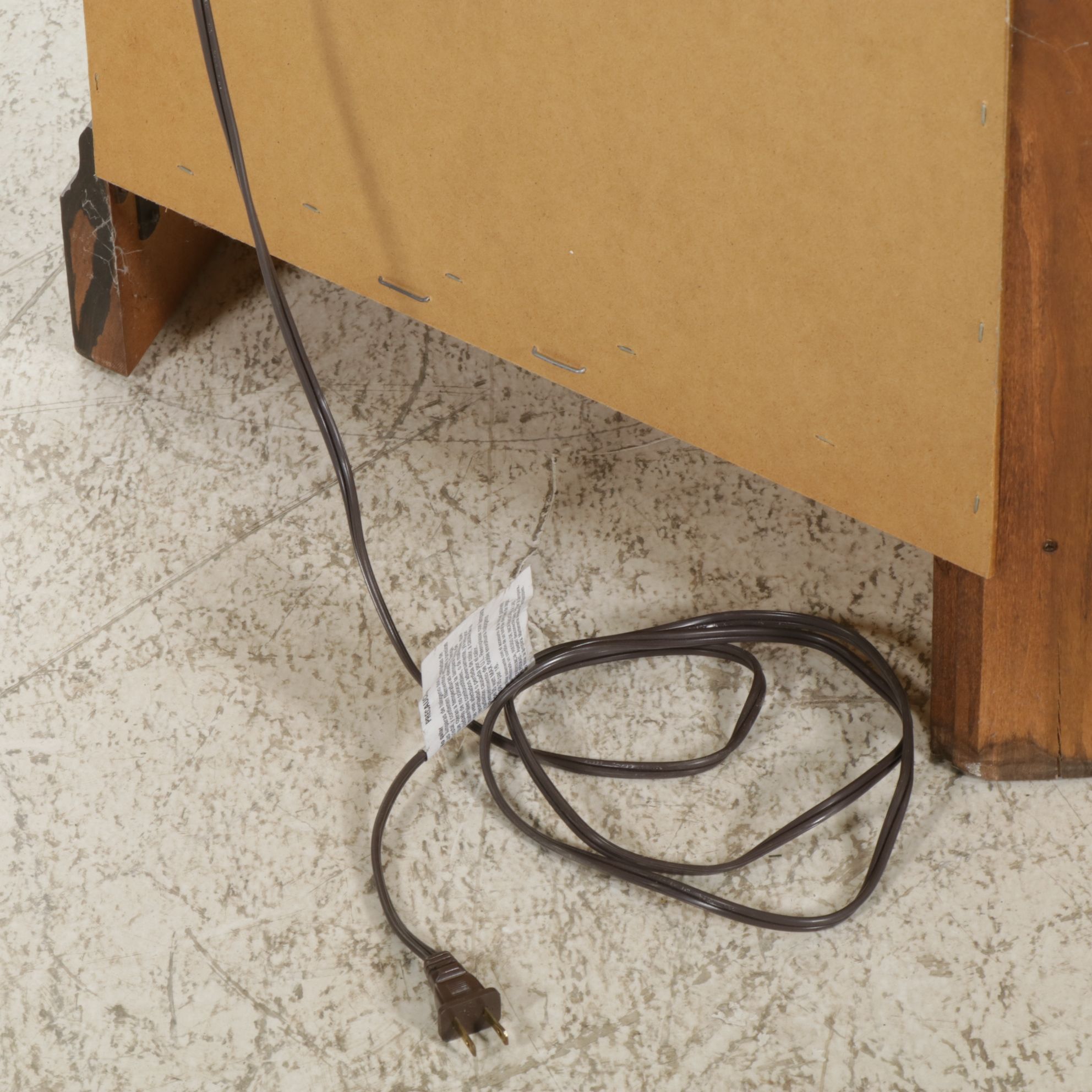 Pulaski Furniture Arch-Top Corner Display Cabinet