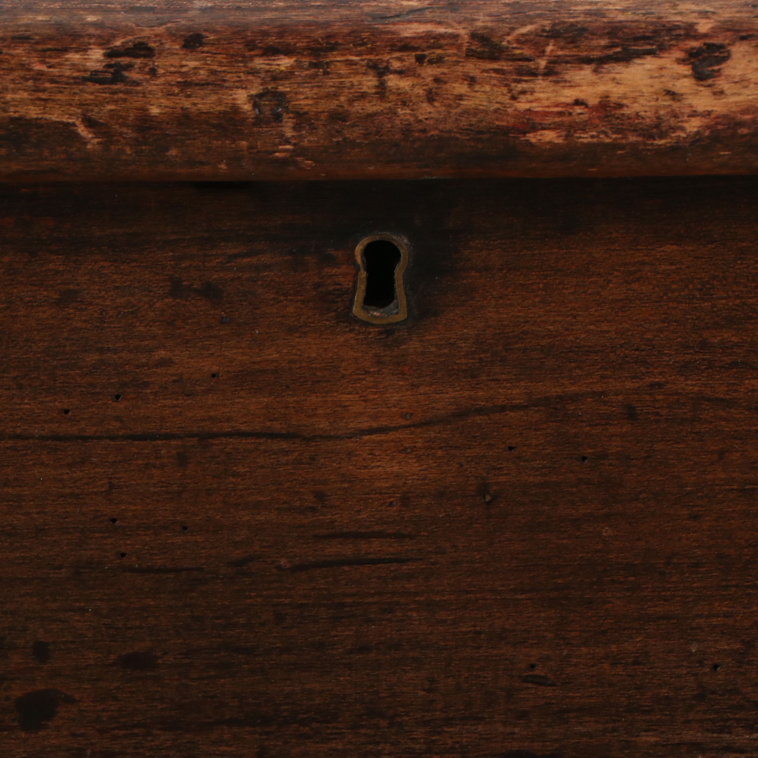 Early American Style Poplar Blanket Chest