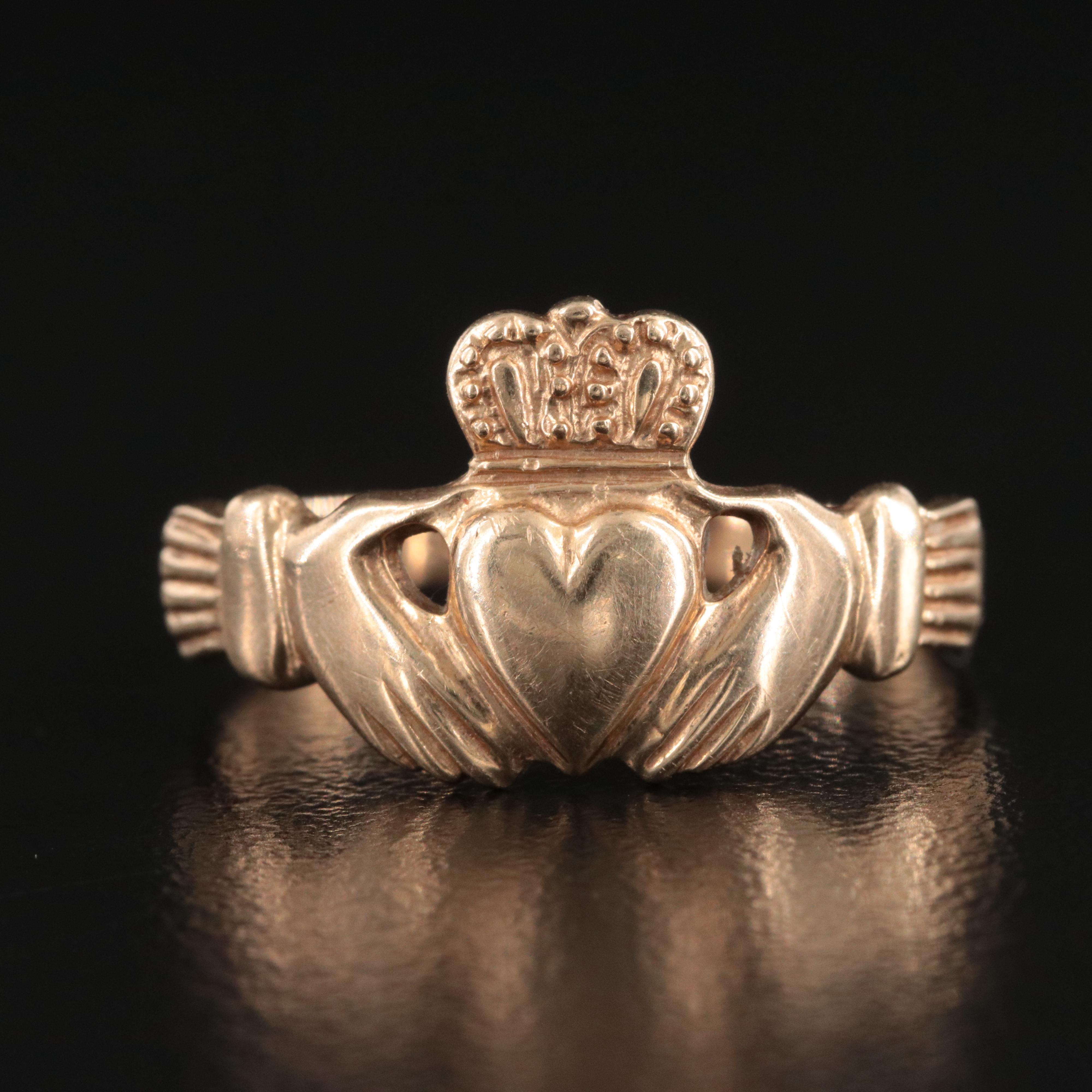 10K Claddagh Ring