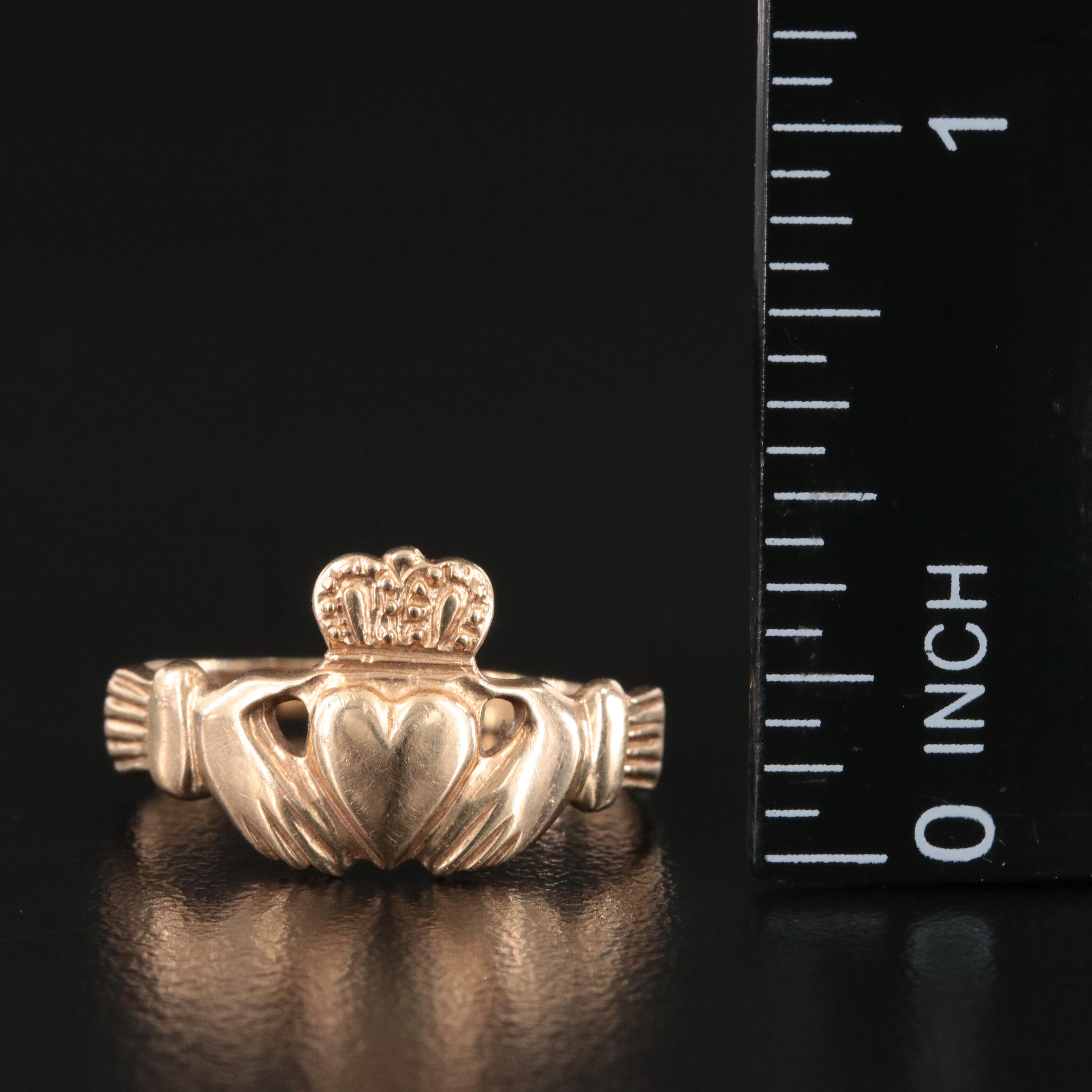 10K Claddagh Ring