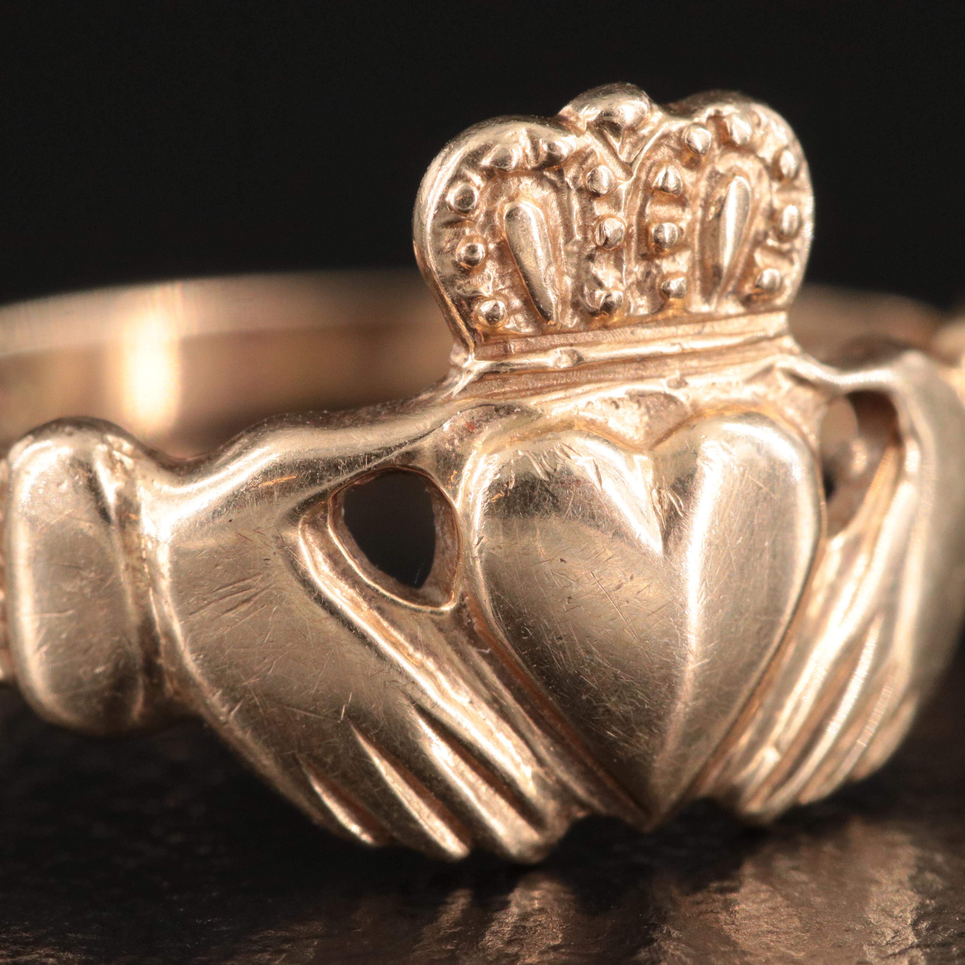 10K Claddagh Ring