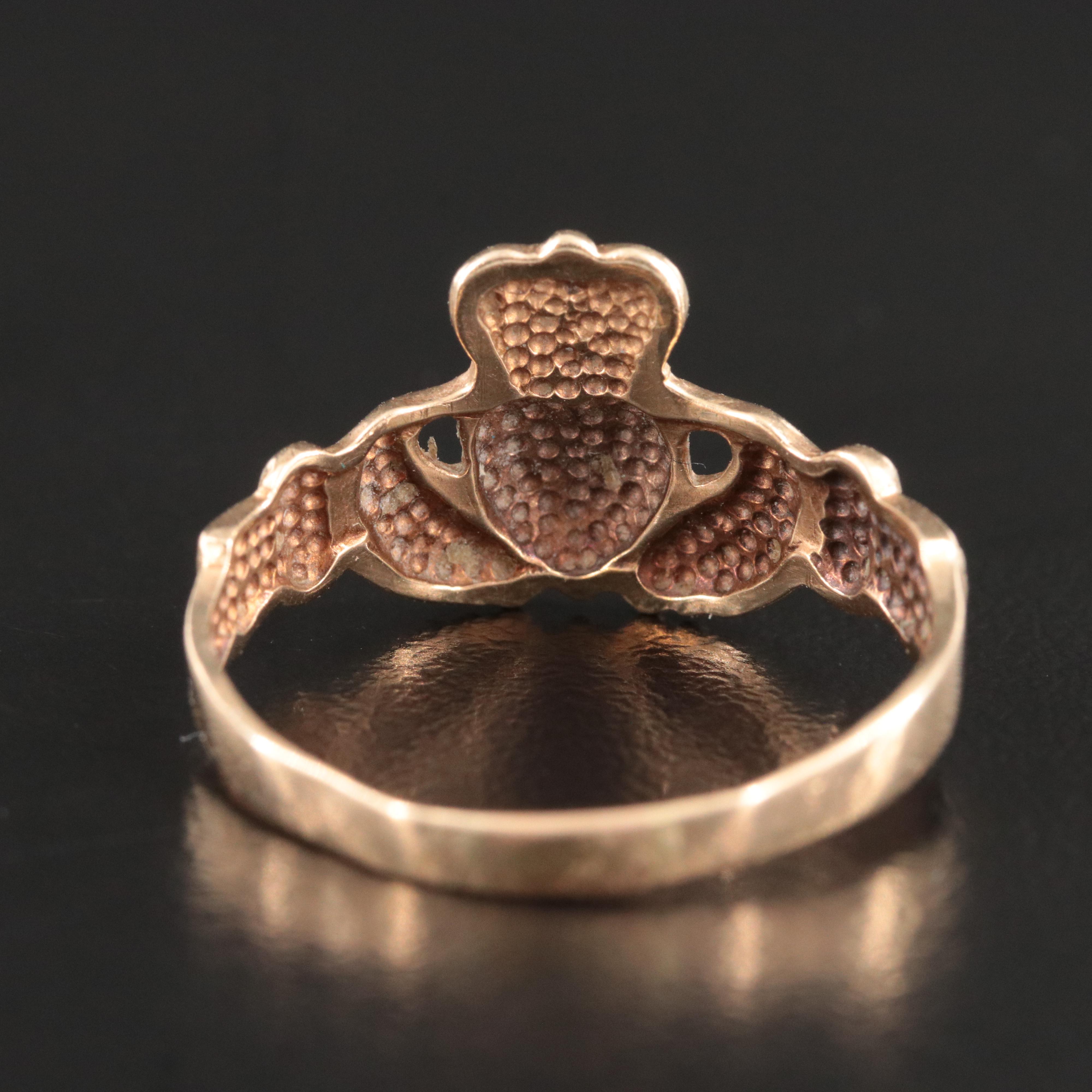 10K Claddagh Ring