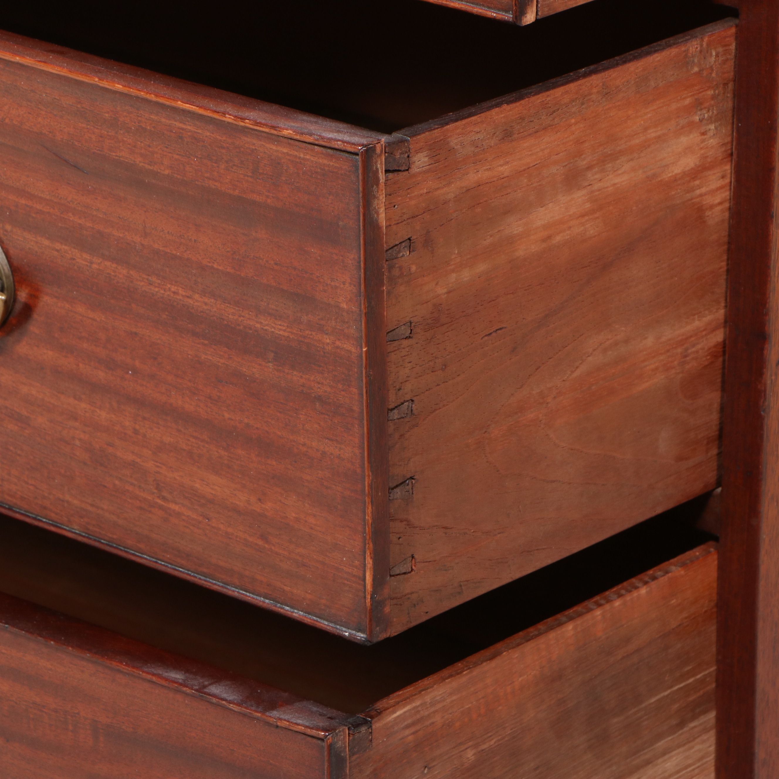 Federal Style Banded Mahogany Five-Drawer Chest, 20th Century