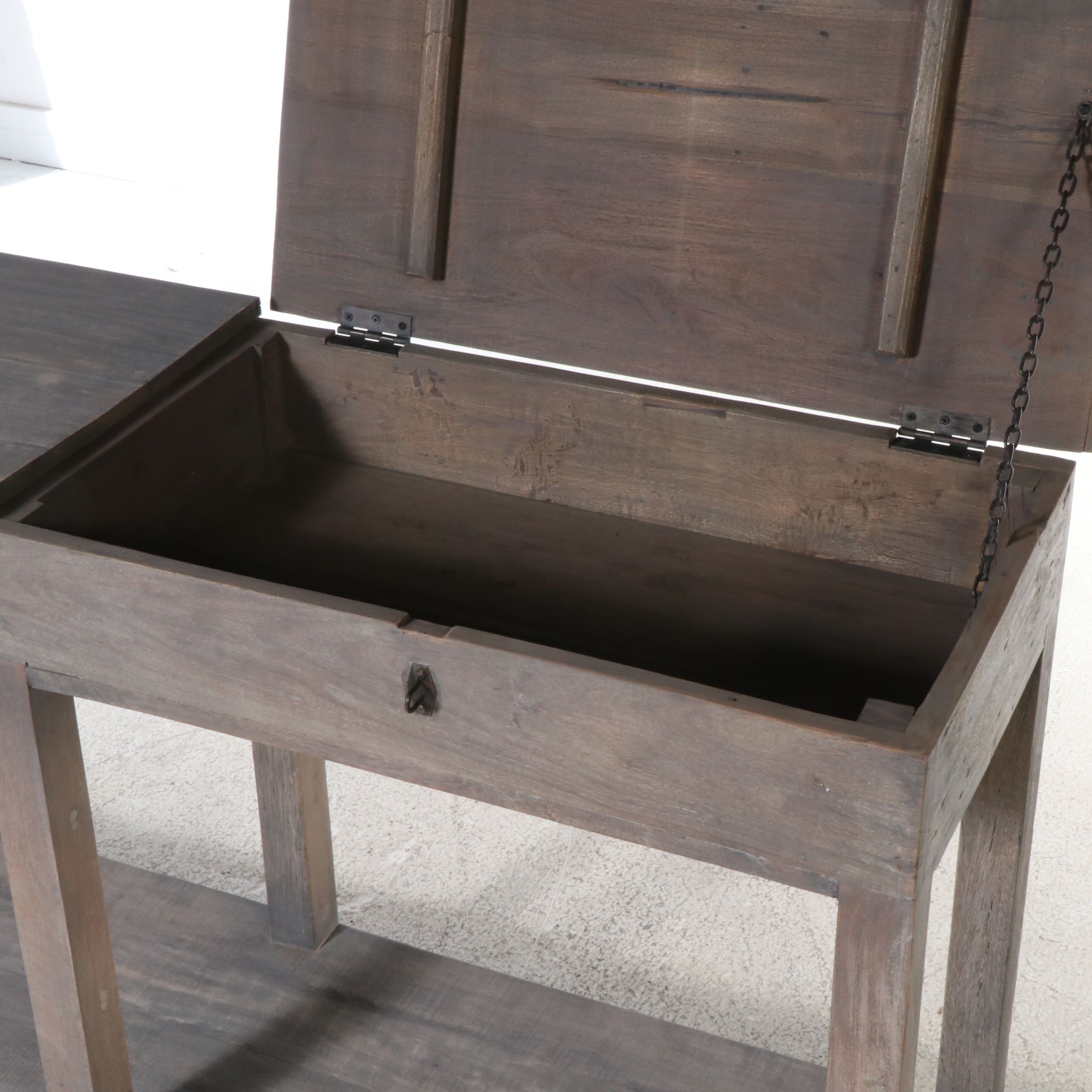 Modern Farmhouse Style Grey-Washed Wood Console Table