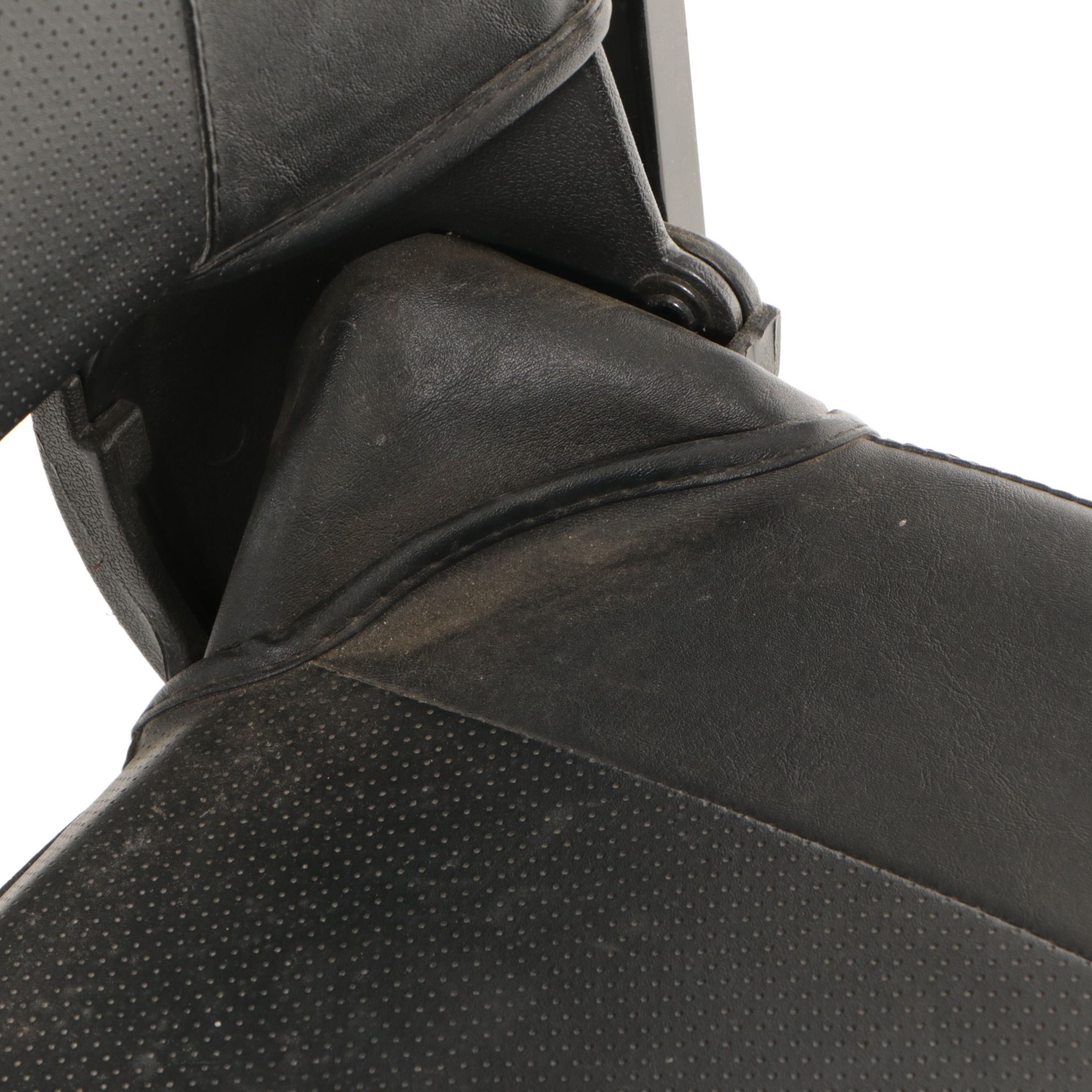 Pride Go-Go Elite Traveller Battery Powered Three-Wheel