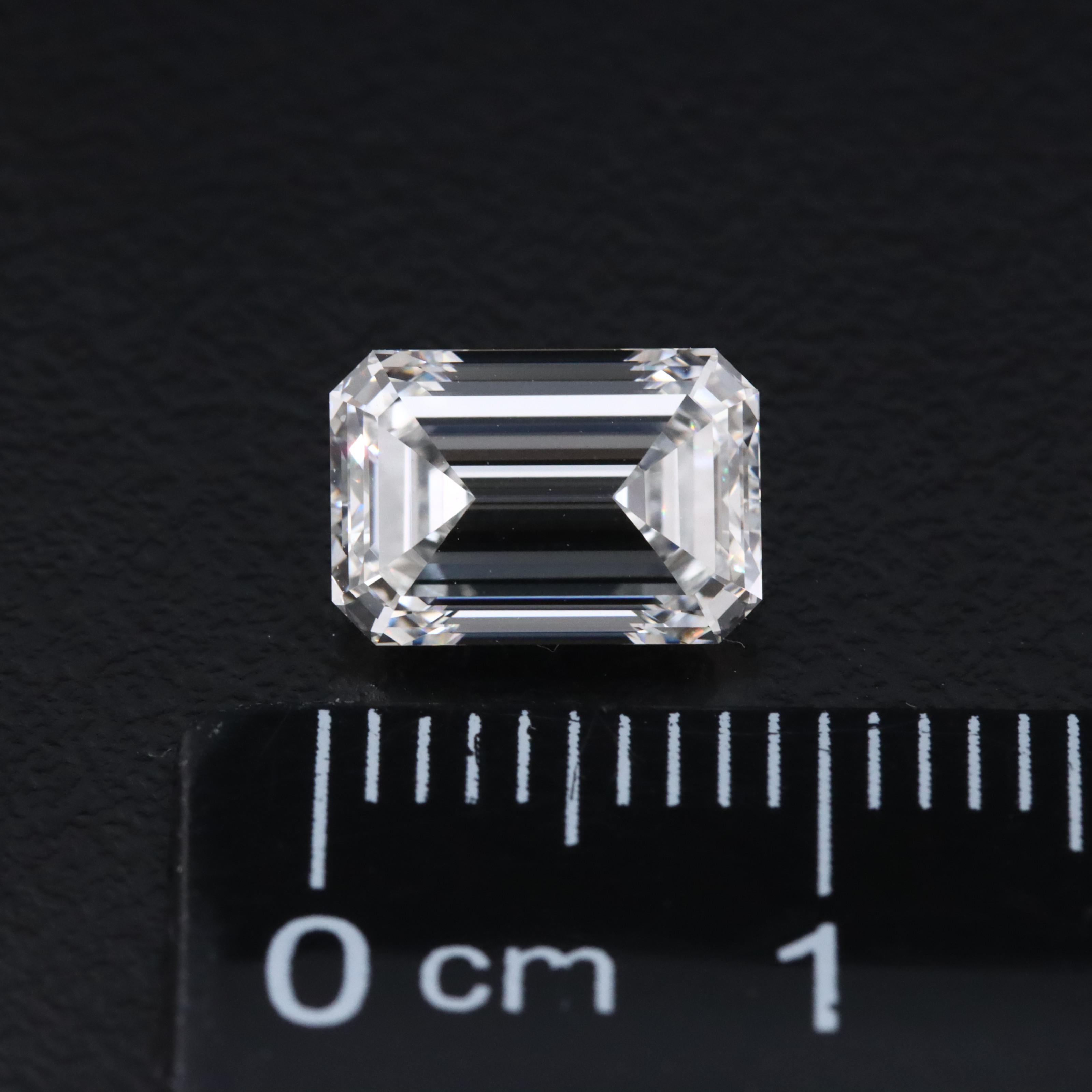 Loose 2.00 CT Lab Grown Diamond with IGI Report