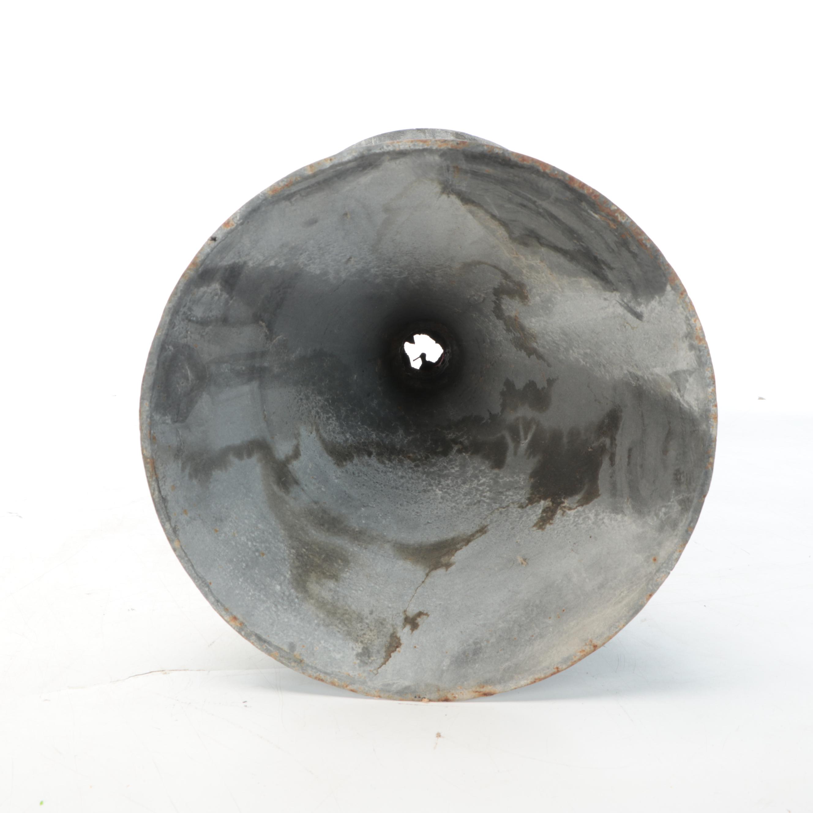 Pair of Mid Century Modern Style Metal Spindle Planters, Manner of Willy Guhl