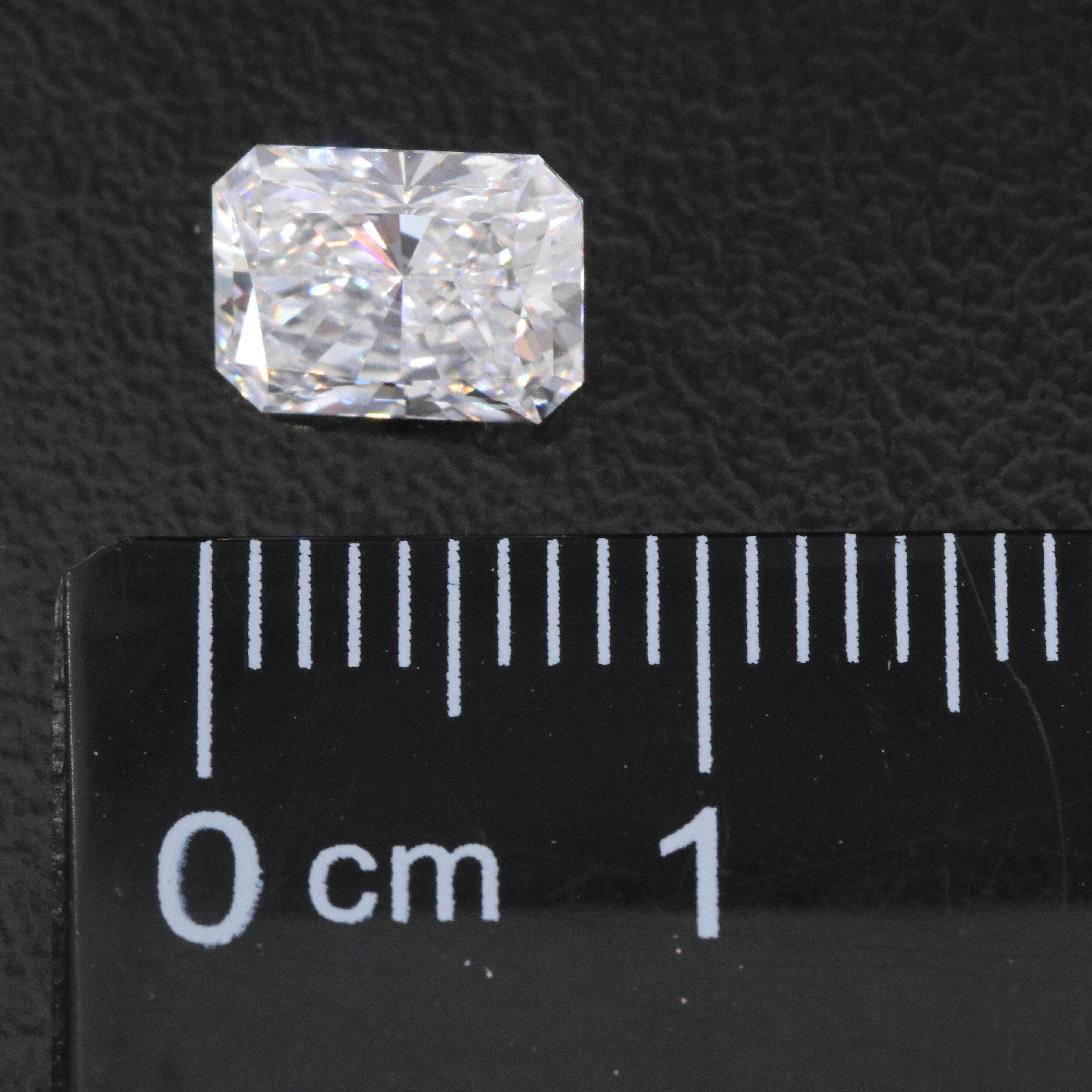 Loose 1.34 CT Lab Grown Diamond with IGI Report