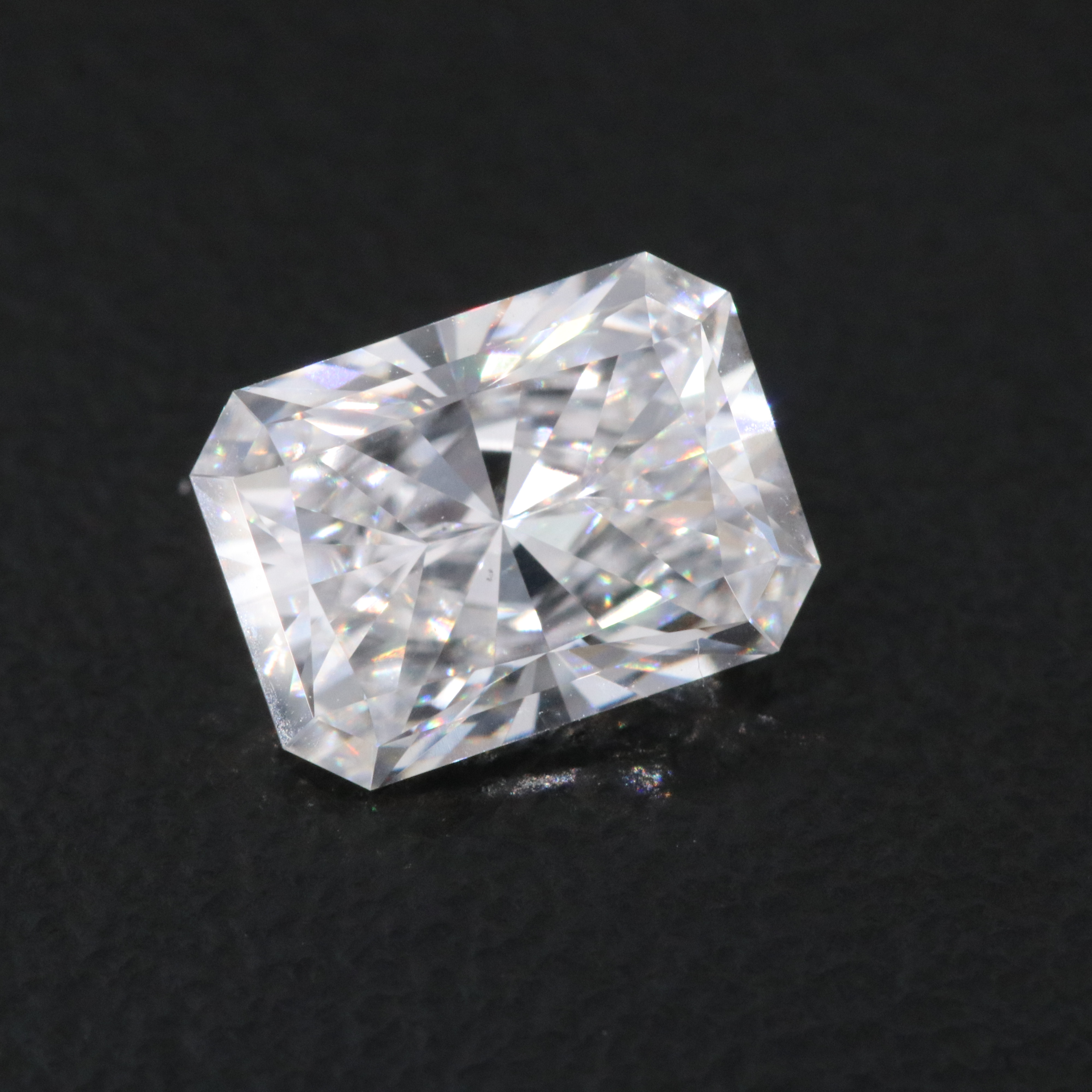 Loose 1.34 CT Lab Grown Diamond with IGI Report