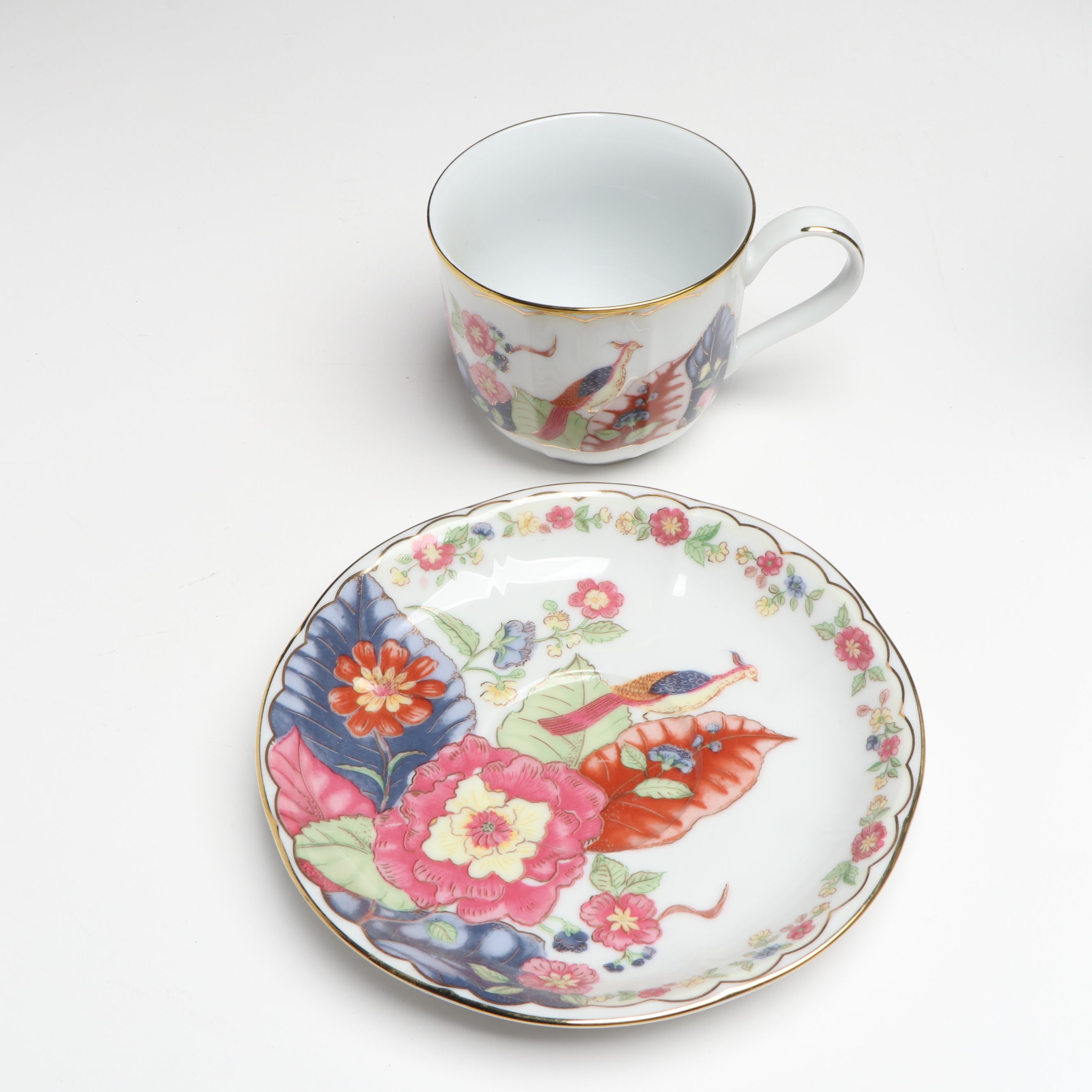 Gump's "Carolina Garden"  Porcelain Dinnerware with Chinese Script Box