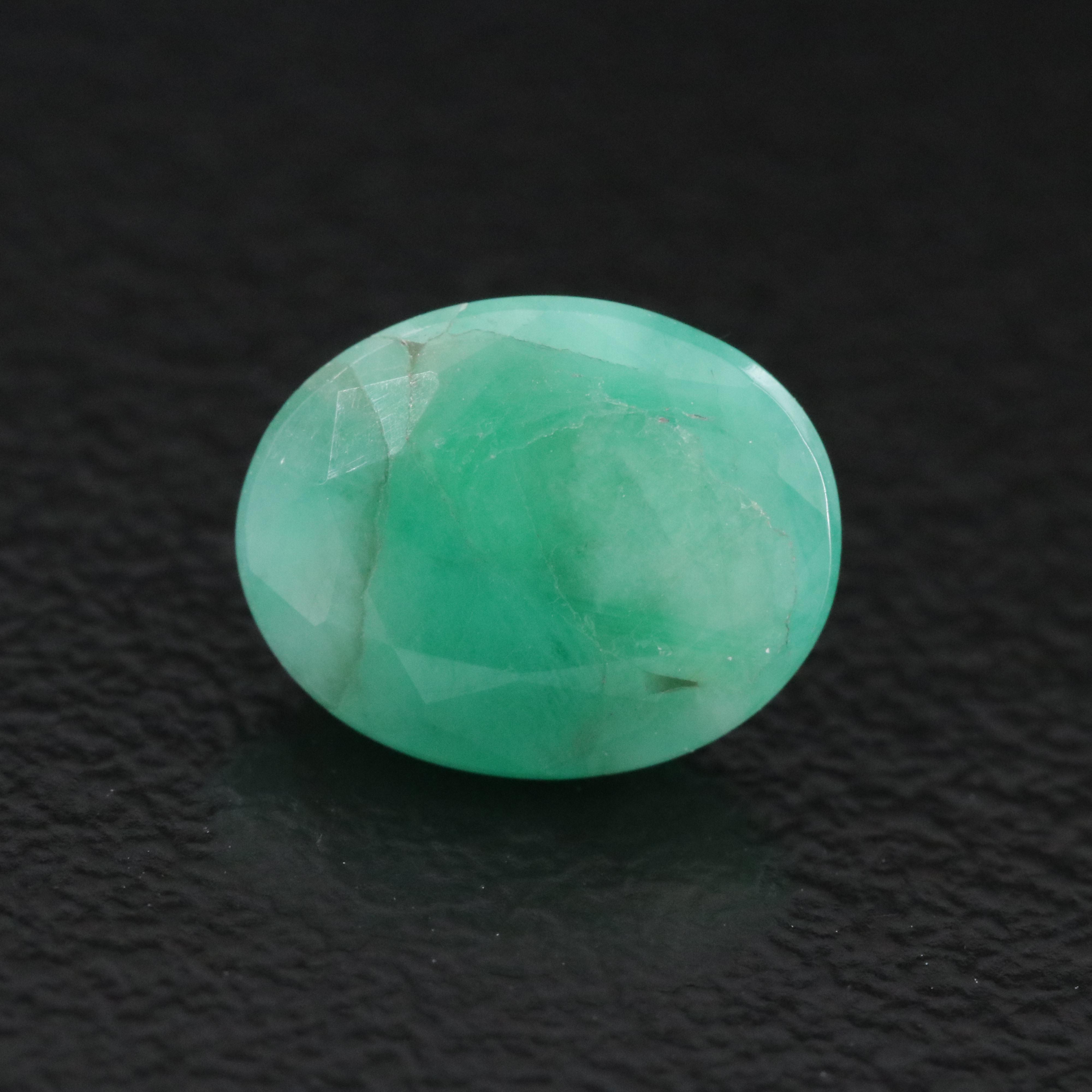 Loose 1.96 CT Emerald