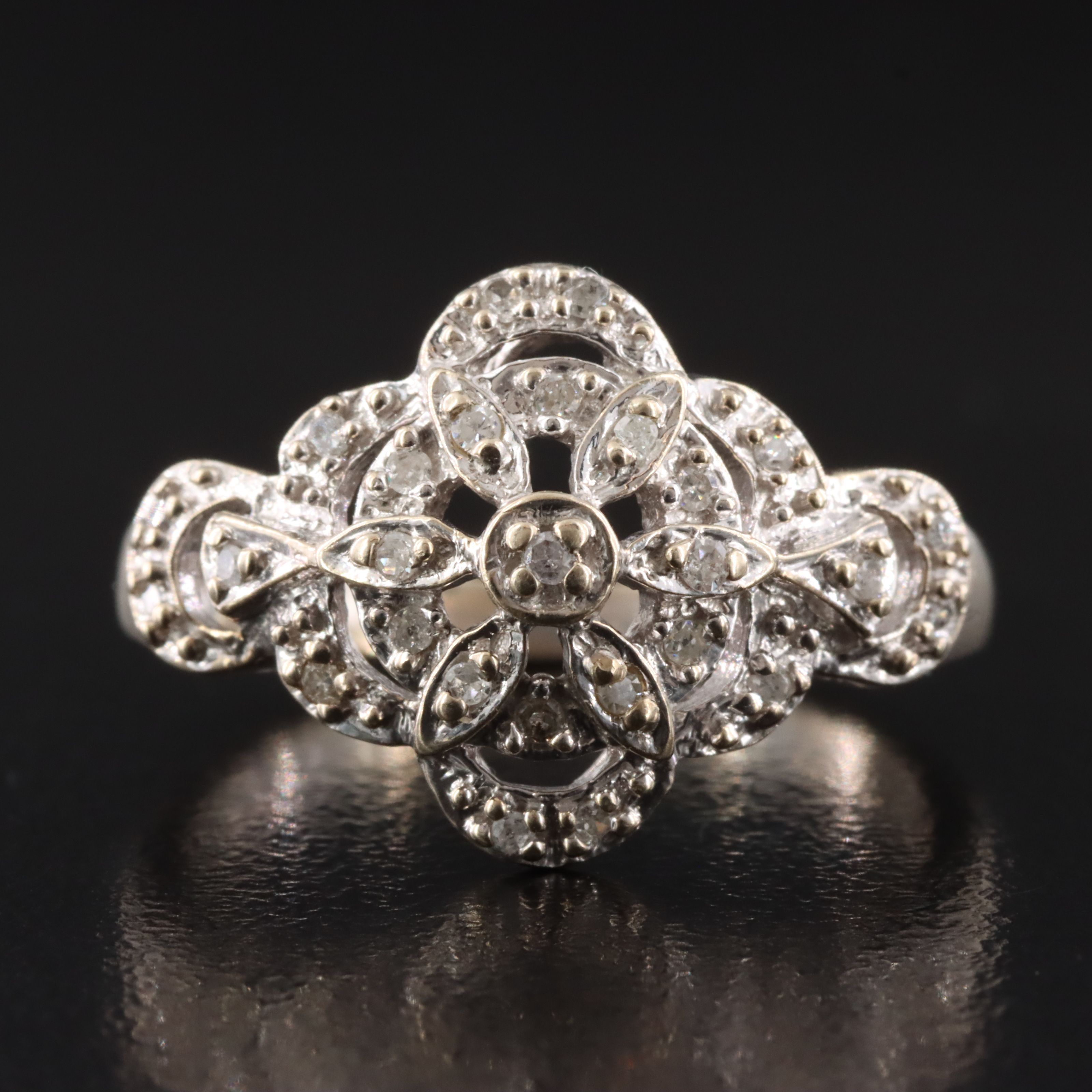 10K 0.14 CT Diamond Ring