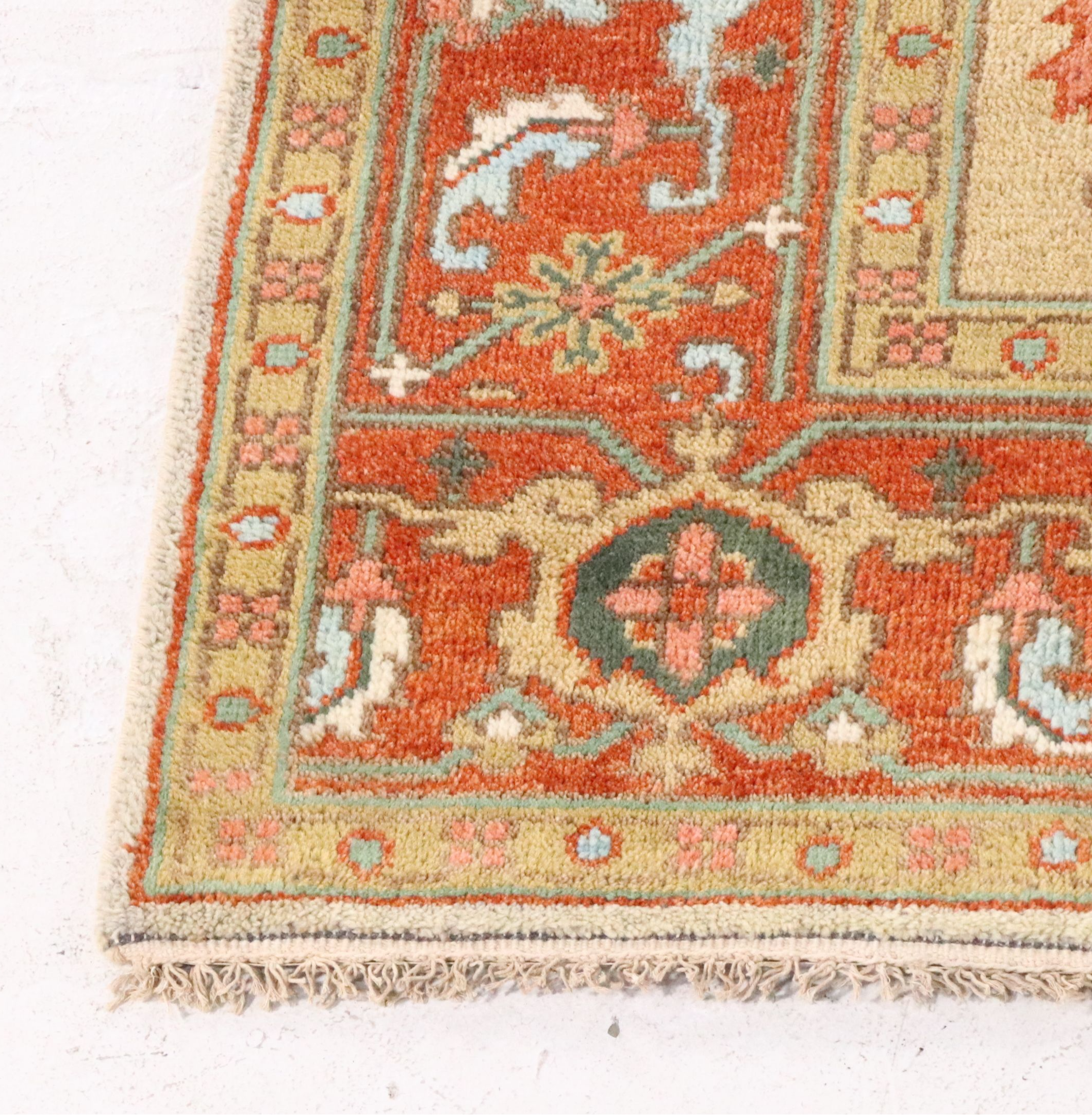 9' x 11'11 Hand-Knotted Indo-Persian Heriz Room-Sized Rug