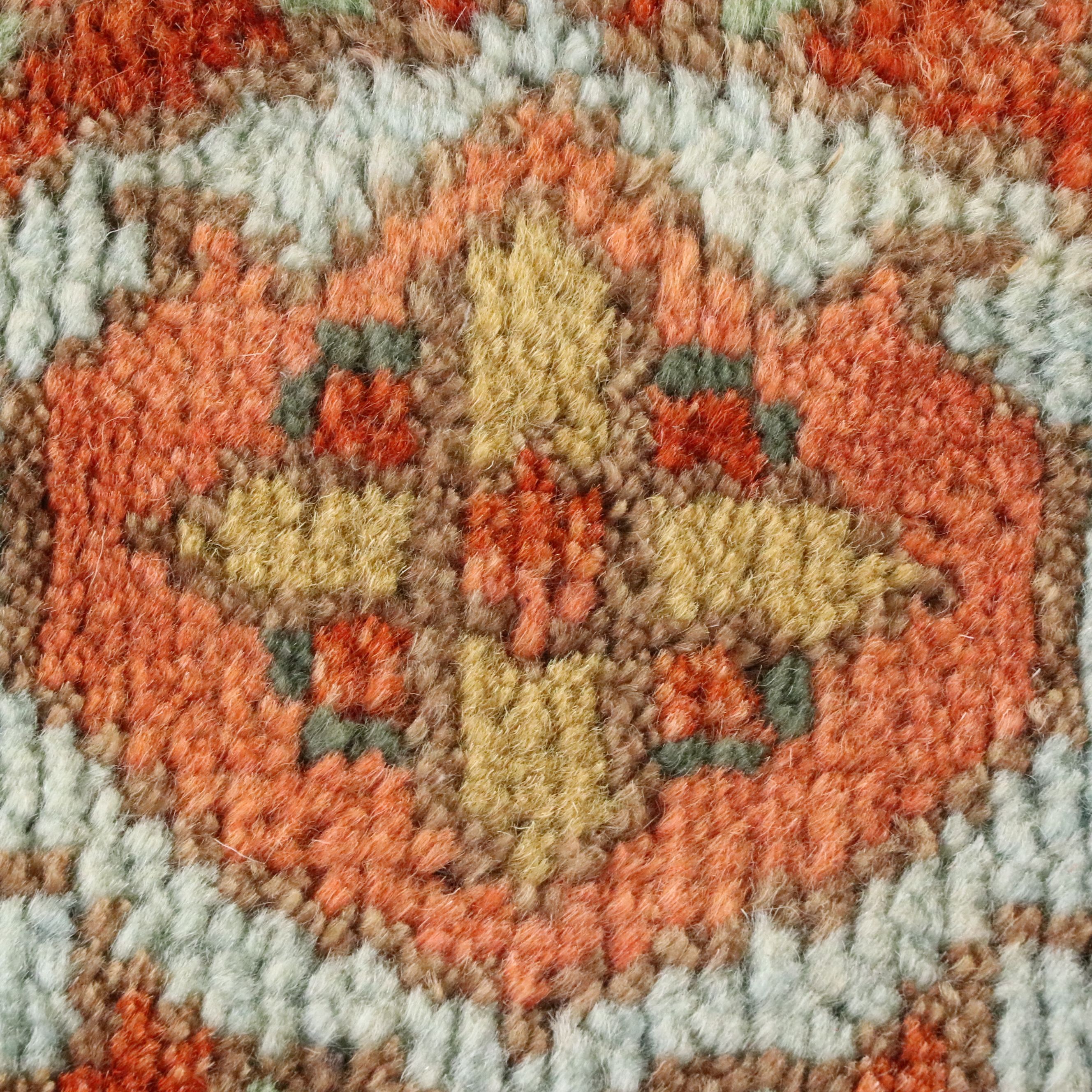 9' x 11'11 Hand-Knotted Indo-Persian Heriz Room-Sized Rug