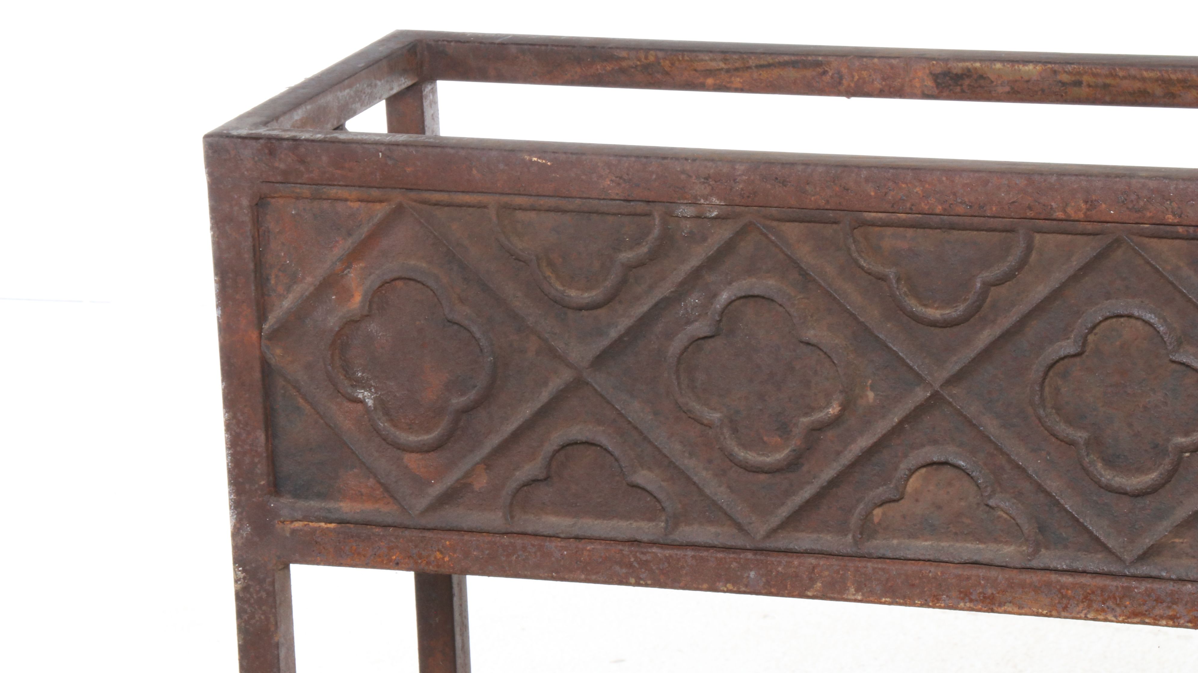 Metal Framed Garden Planter Stand