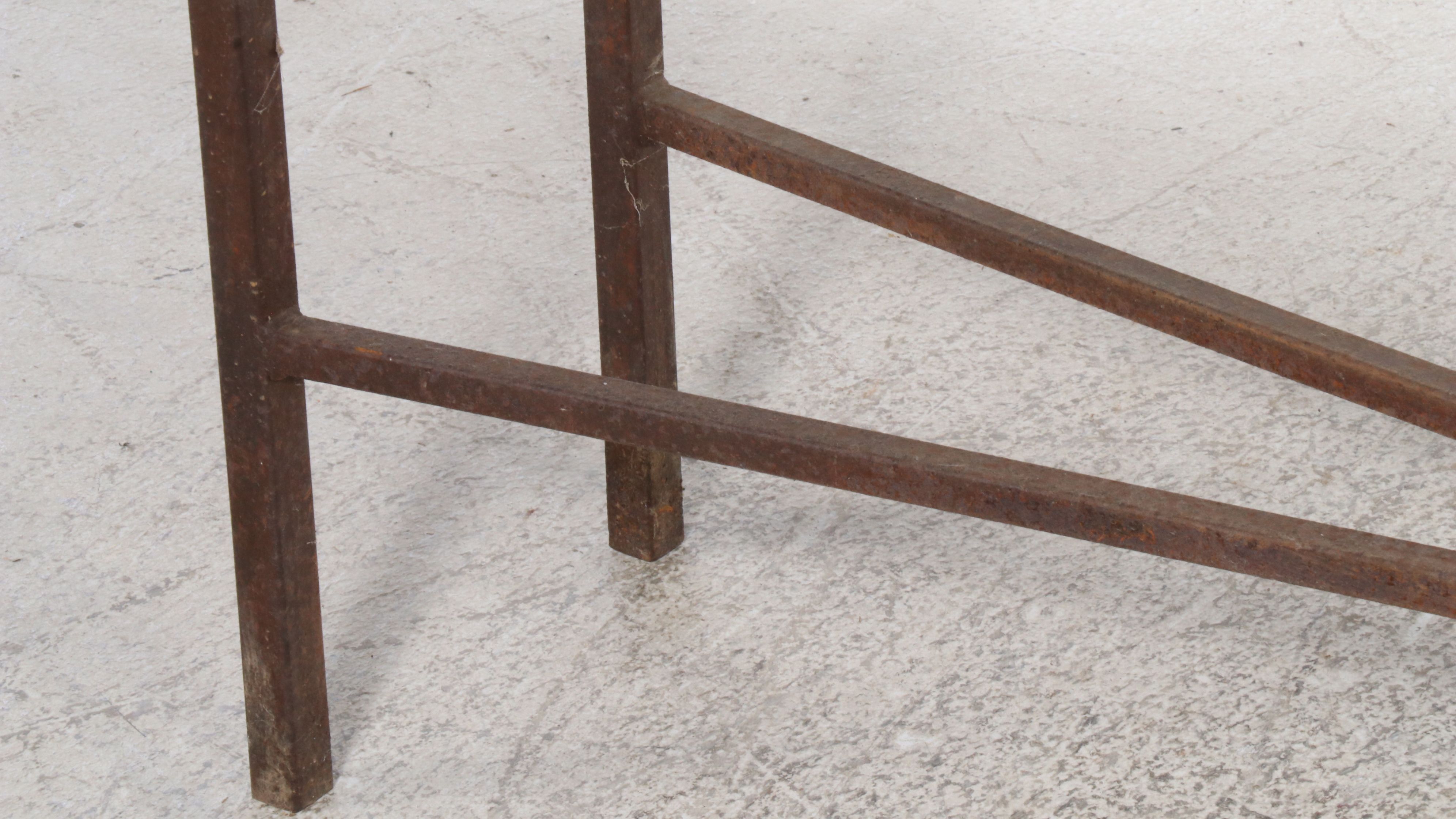 Metal Framed Garden Planter Stand