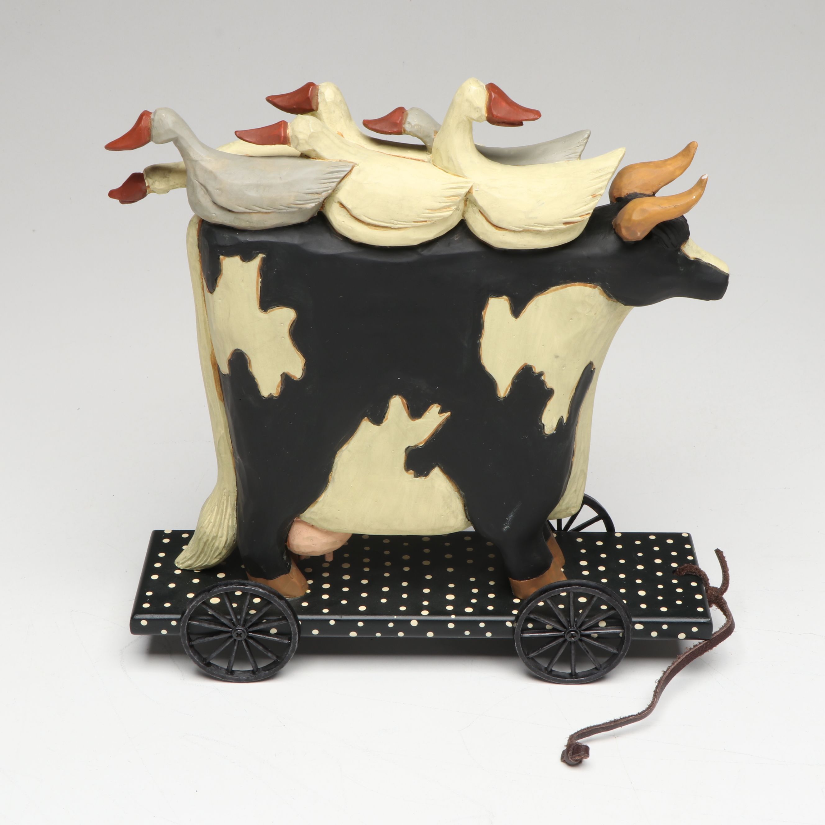 Williraye Studio Folk Art Resin Décor