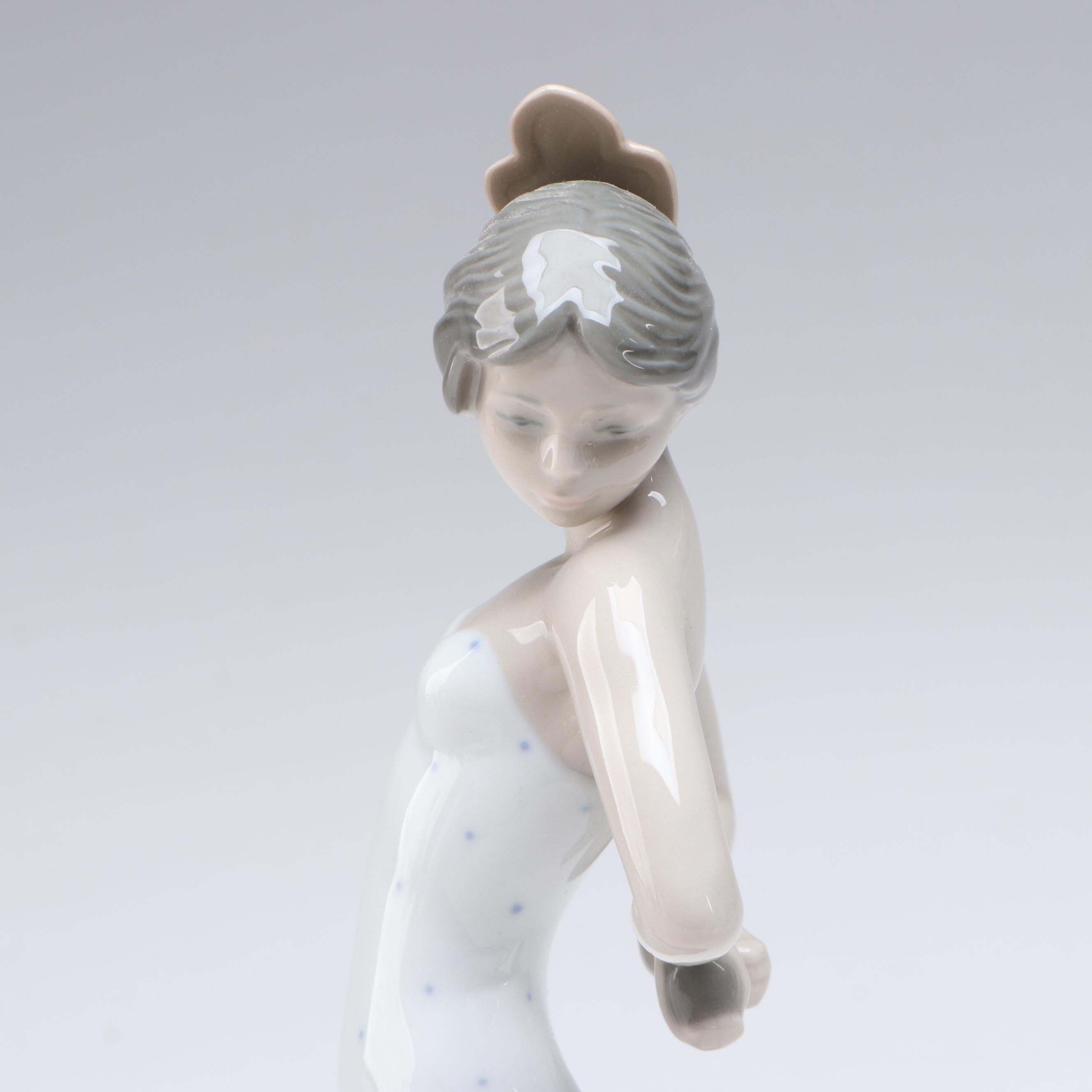 Lladró and Related Spanish Porcelain Ladies