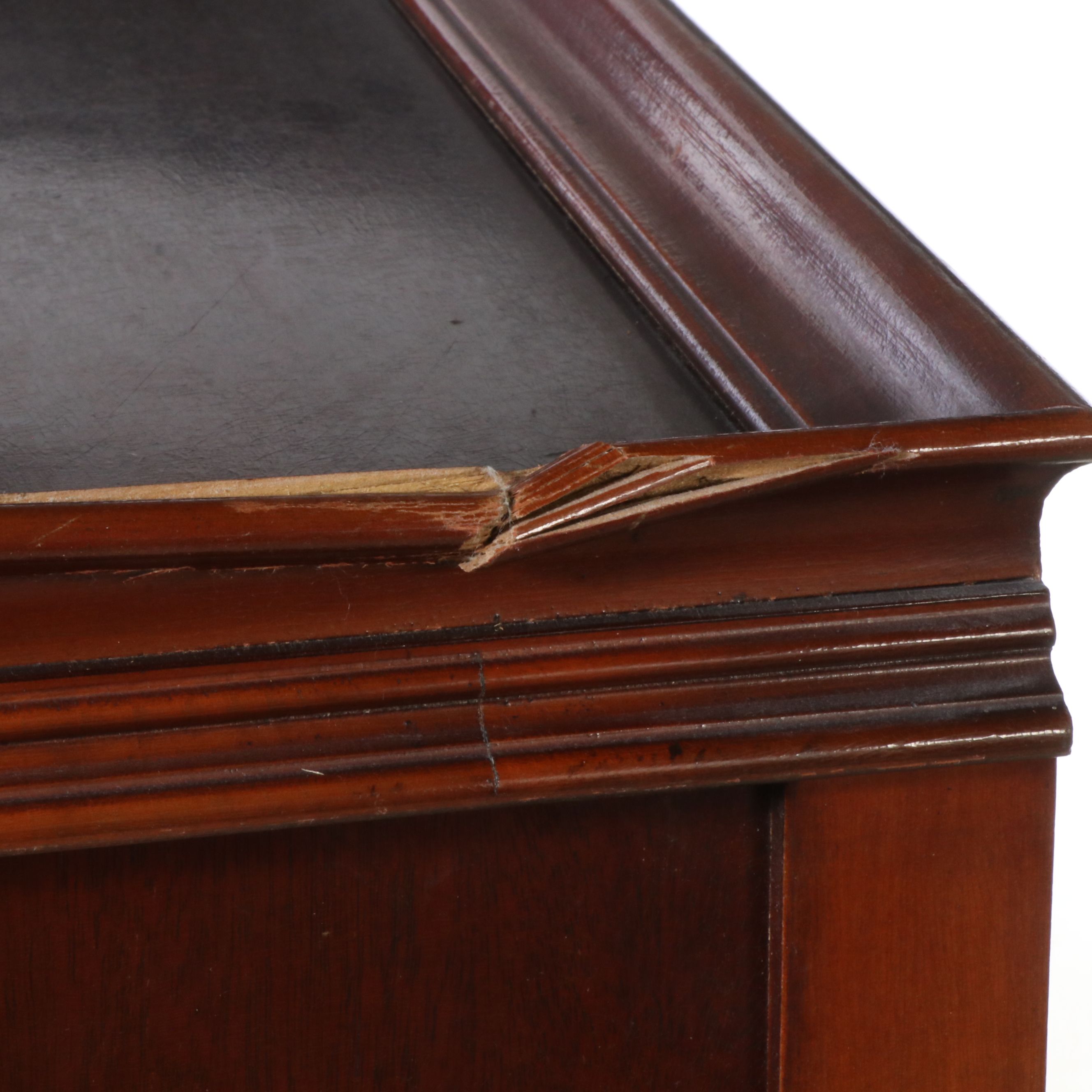 Louis XVI Style Clawfoot Flame Mahogany Chest of Drawers, Early 20th Century