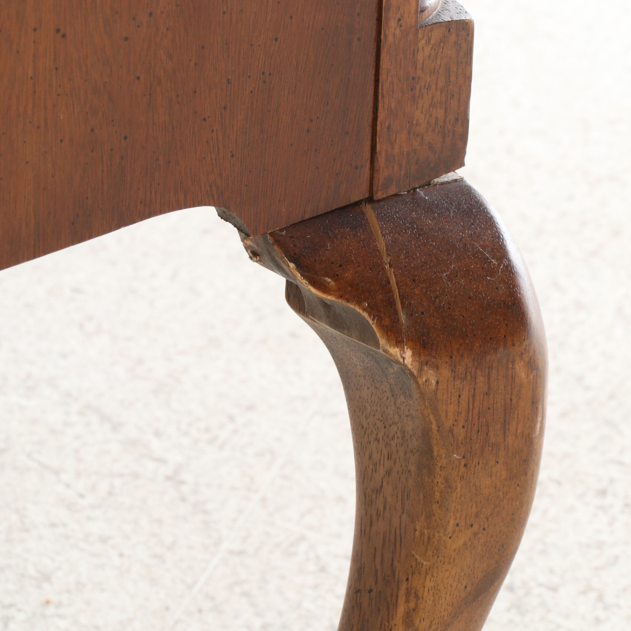 Chippendale Style Banded Mahogany Highboy Chest, Mid-20th Century