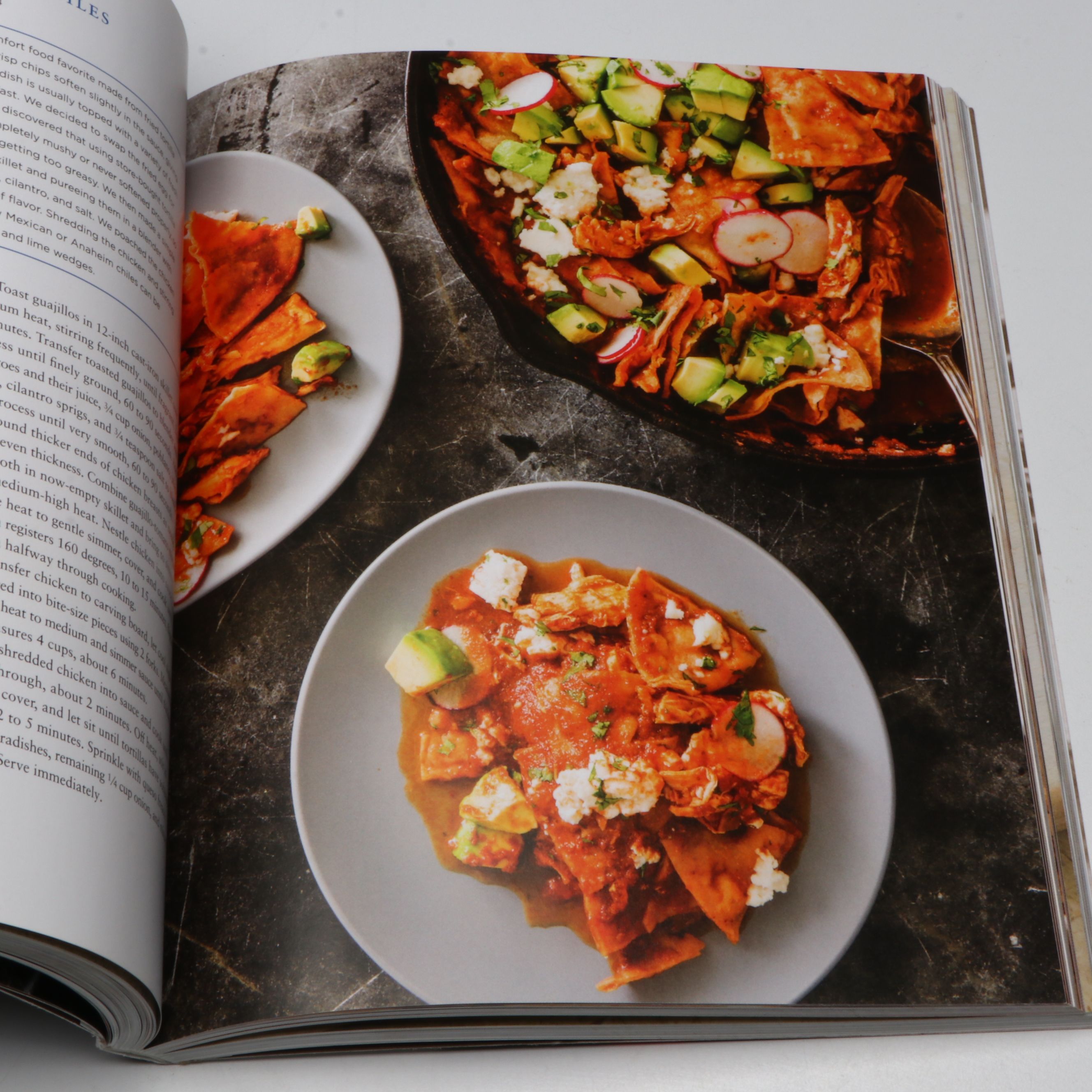 Lodge Cast Iron Pans with Cookbook