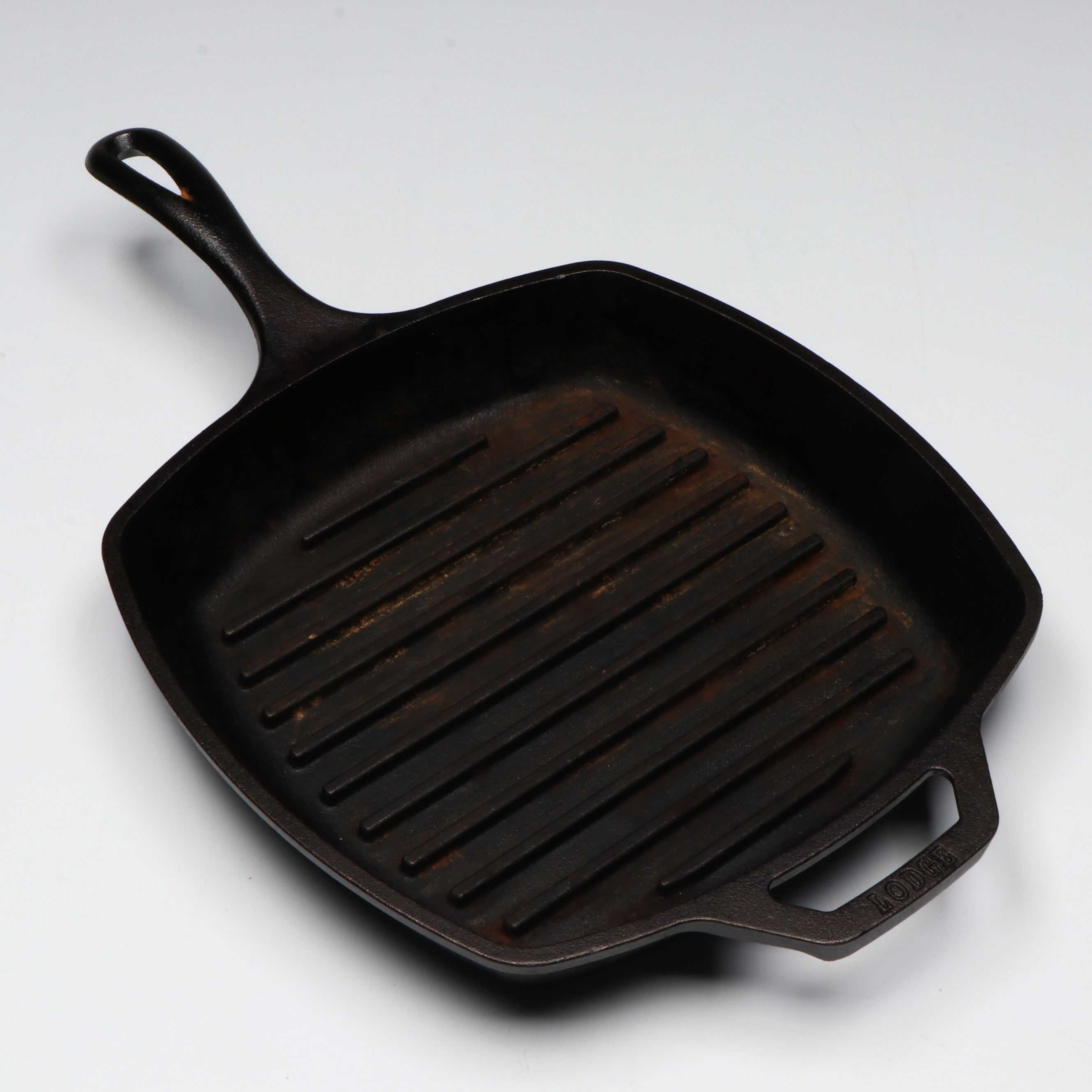 Lodge Cast Iron Pans with Cookbook