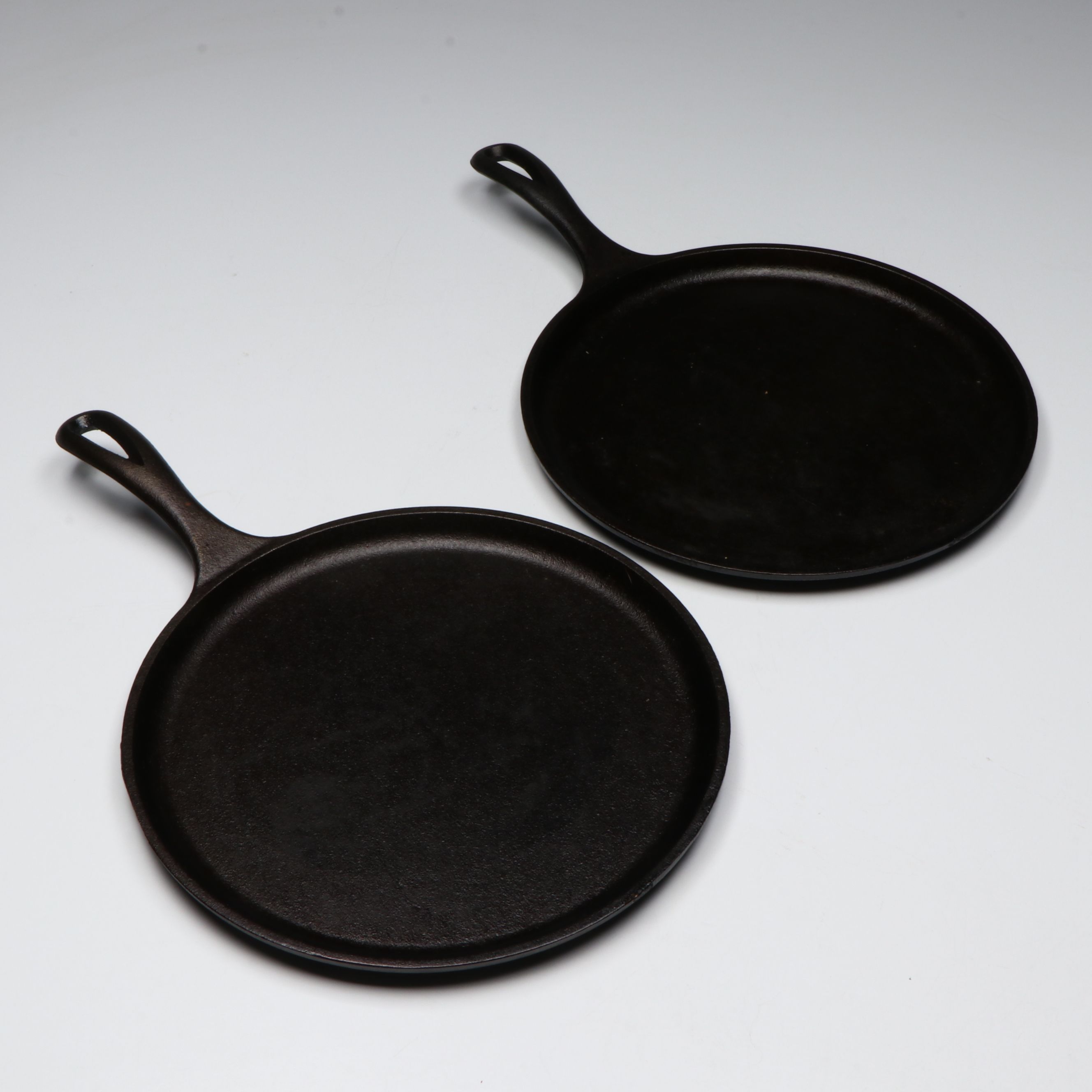 Lodge Cast Iron Pans with Cookbook