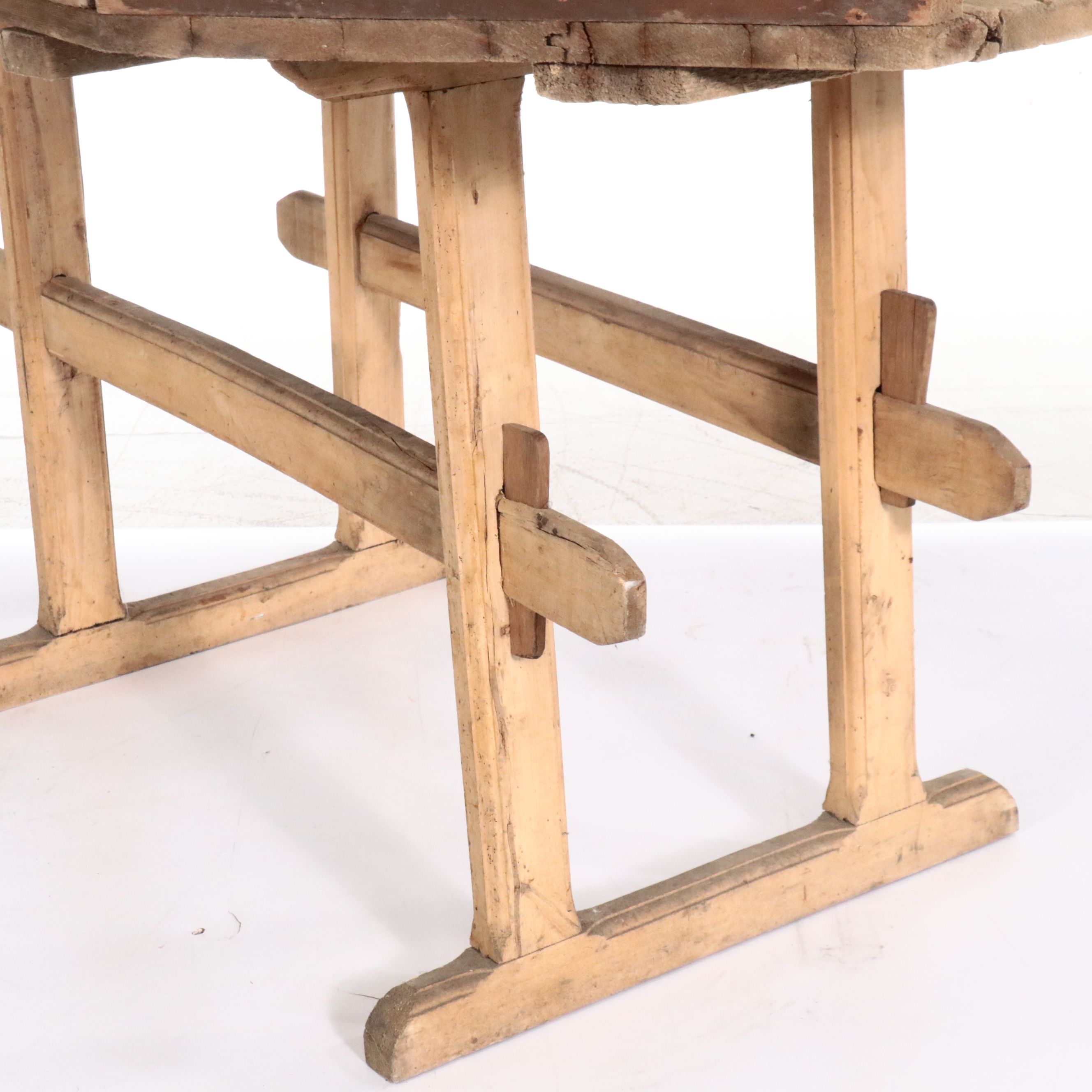 Continental Agricultural Work Table