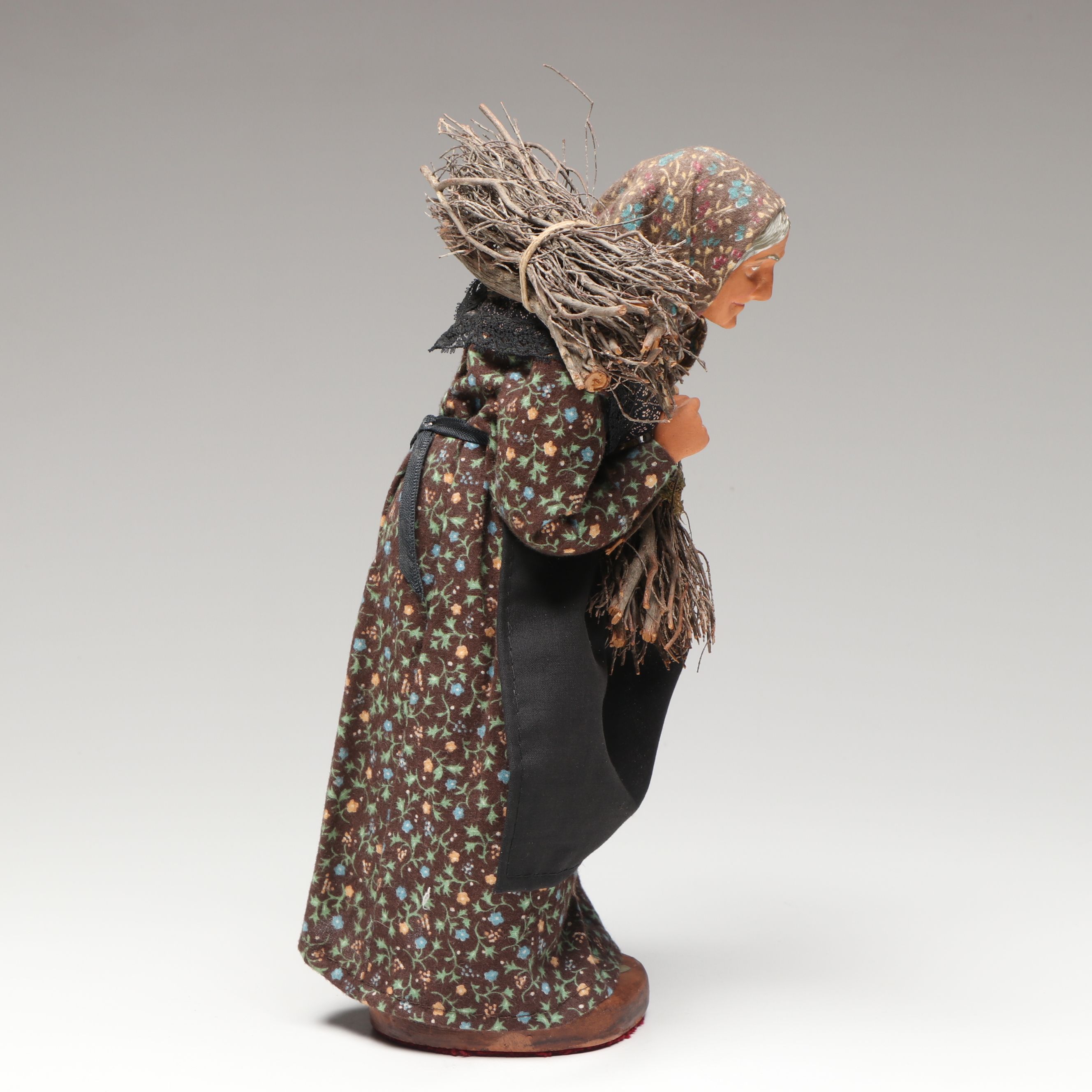 Santons Maryse Di Landro Old Woman Carrying Firewood Terracotta Figure