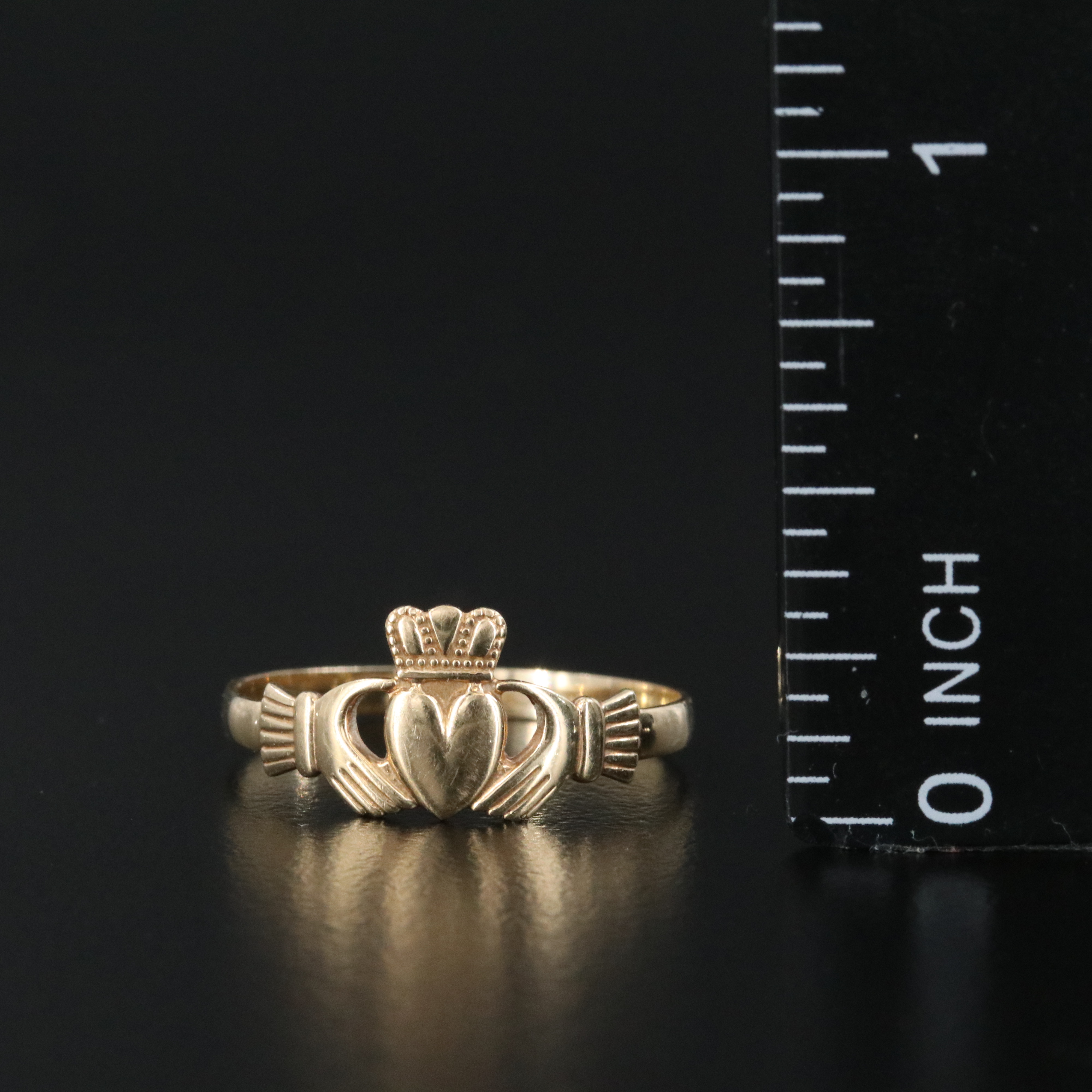 Irish 9K Claddagh Ring