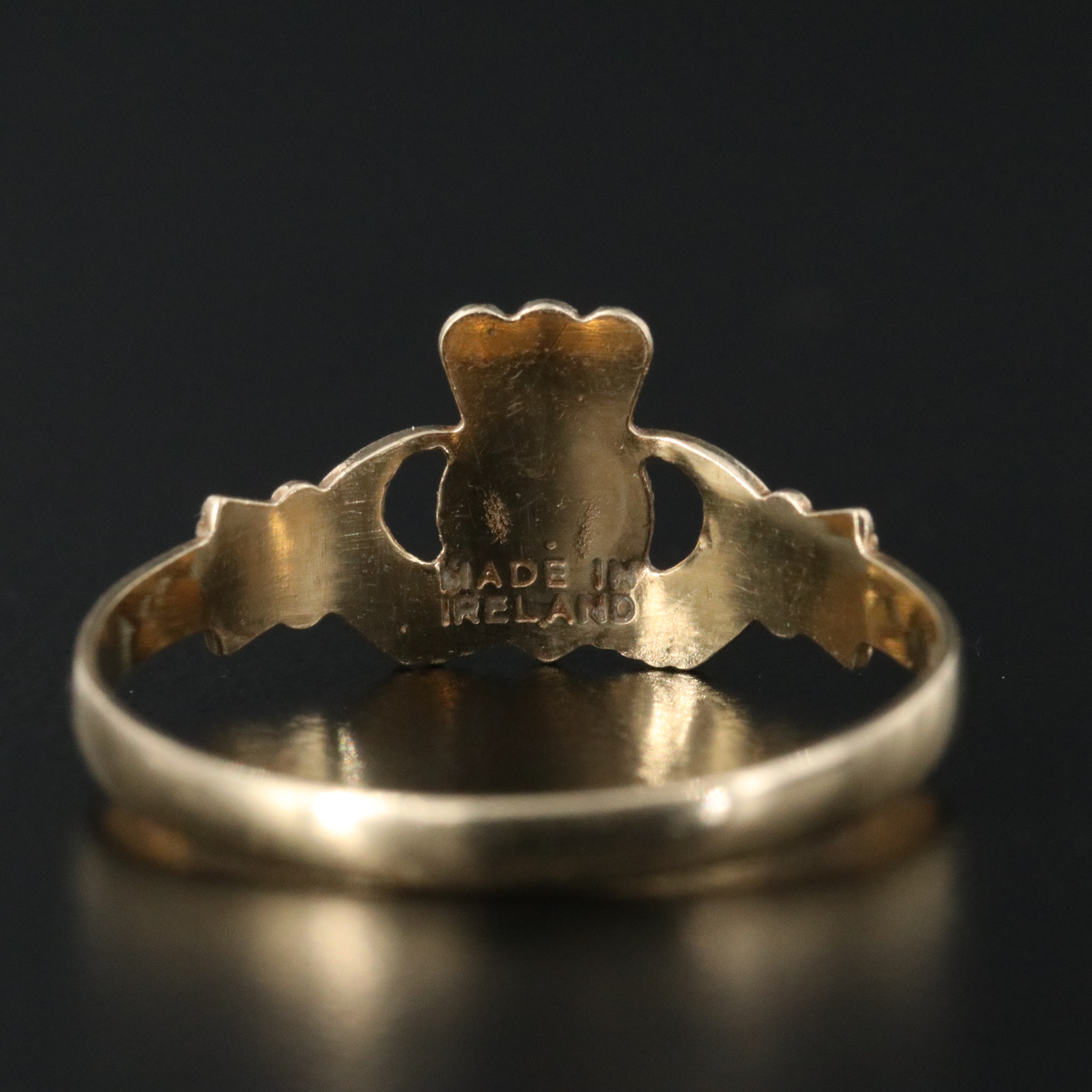 Irish 9K Claddagh Ring