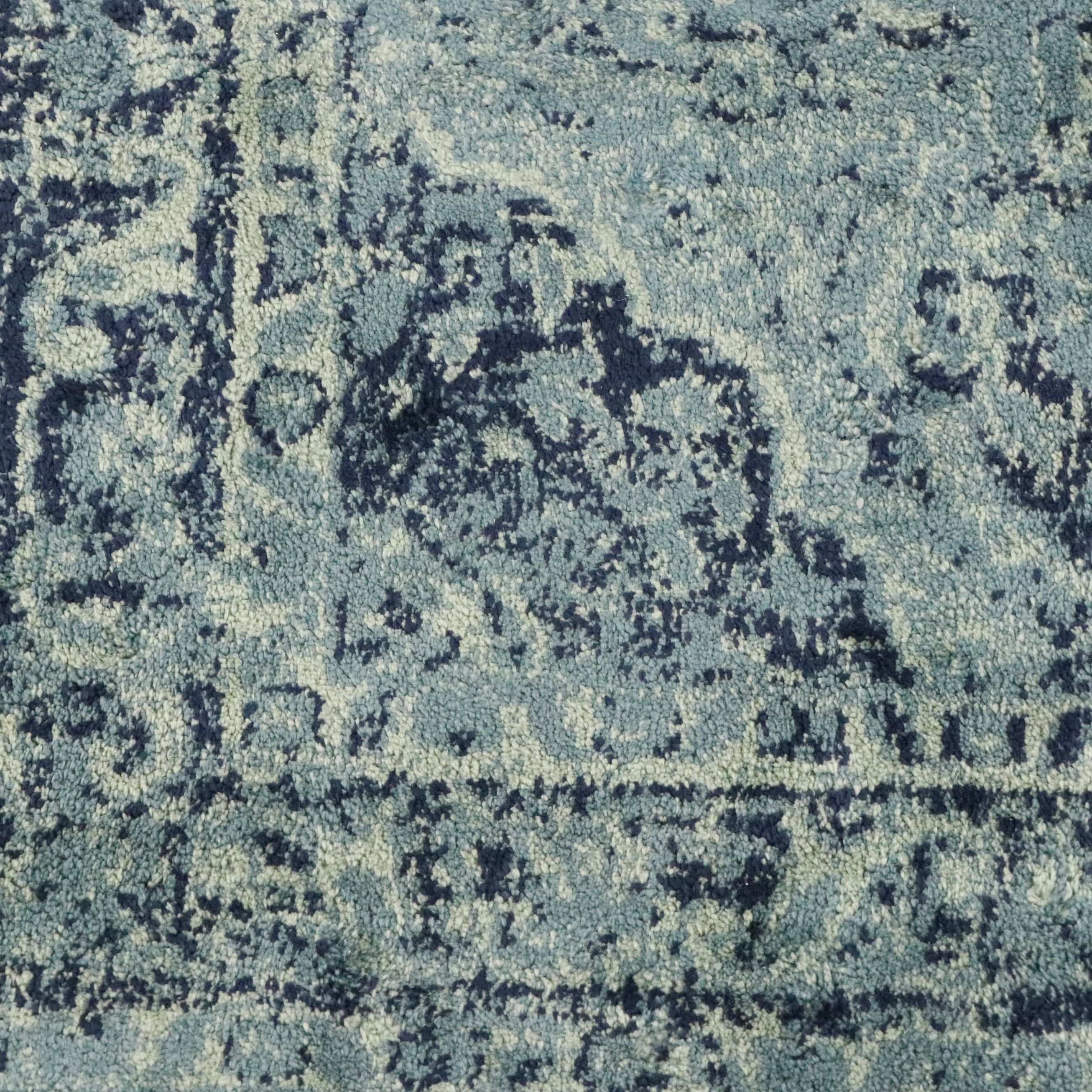 7'5 x 10'3 Machine Made Contemporary Persian Style Area Rug